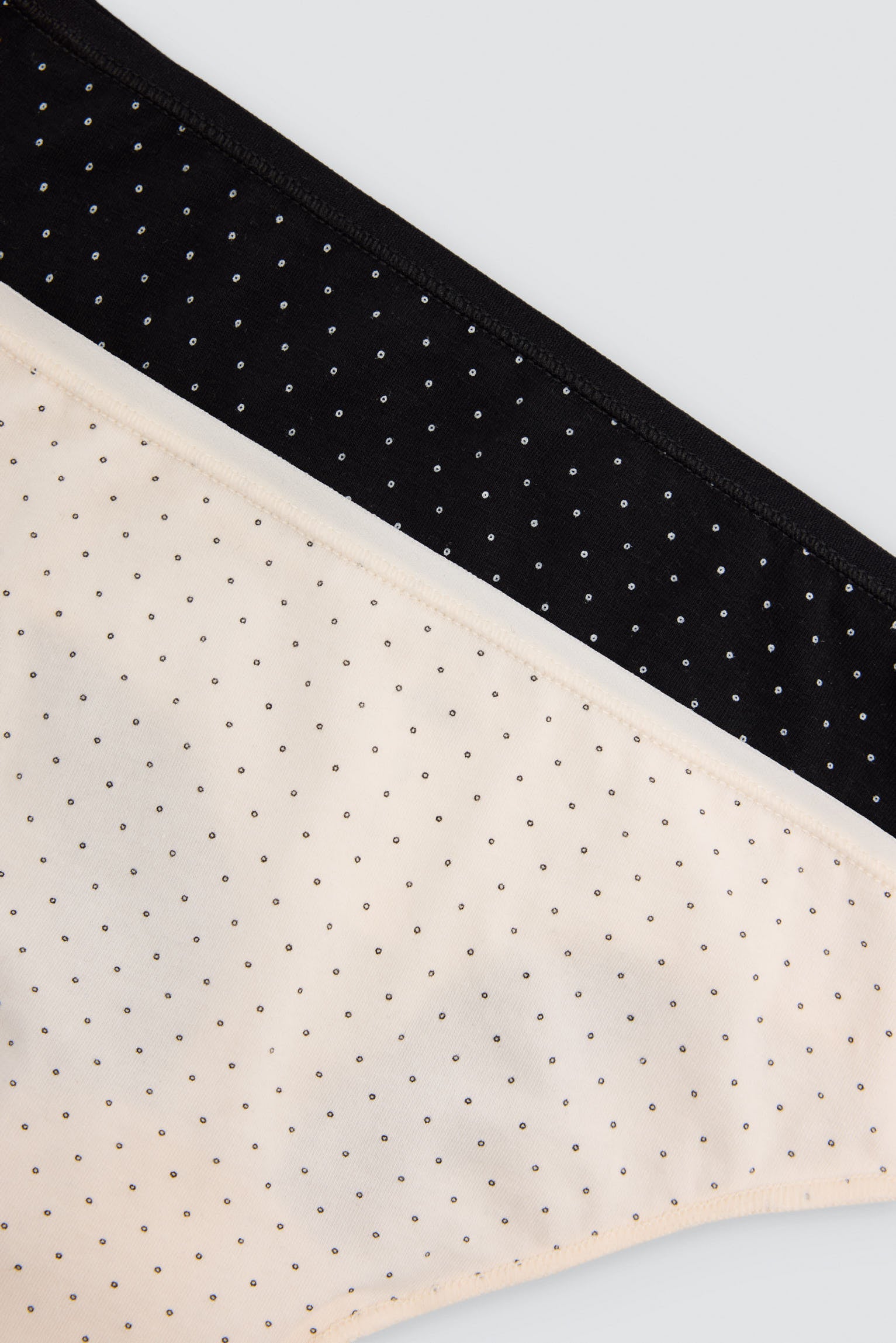 Pack de 2 tangas algodón estampados negro y beige multicolor
