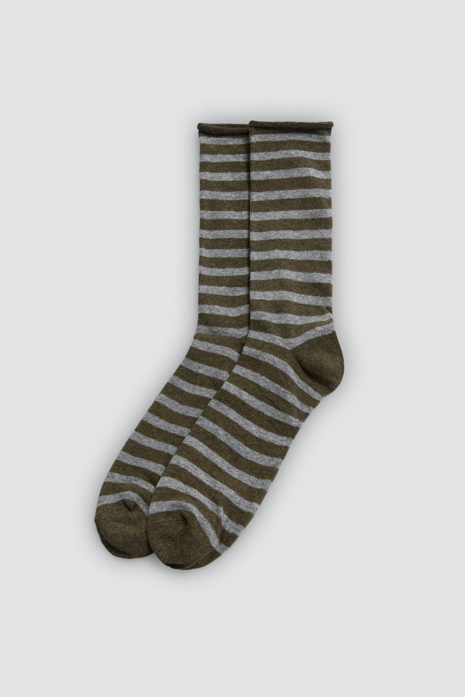 22945-12-pack-6-calcetines-altos-sin-puno-estampados