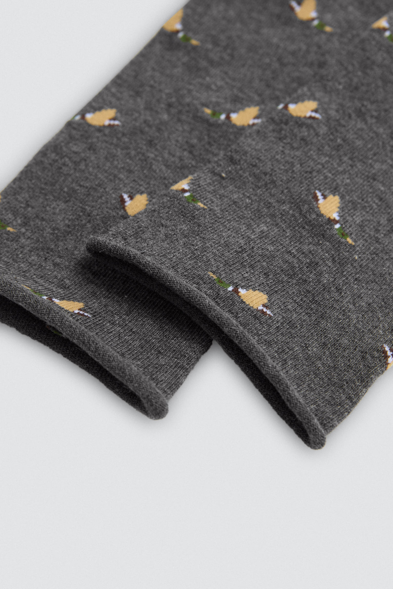 22947-9-pack-4-calcetines-altos-sin-puno-estampados