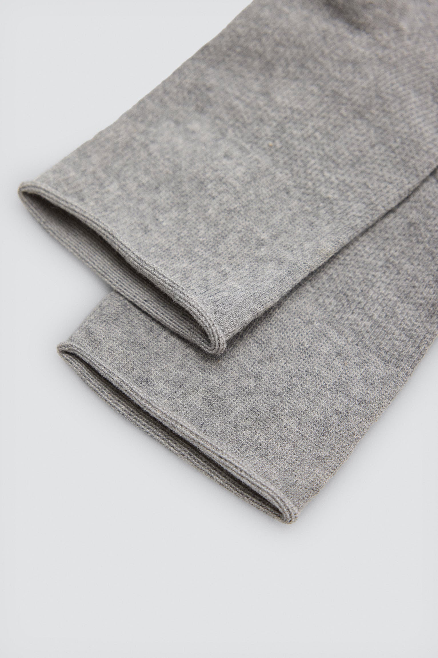 Pack 3 calcetines altos básicos lisos multicolor - Ysabel Mora