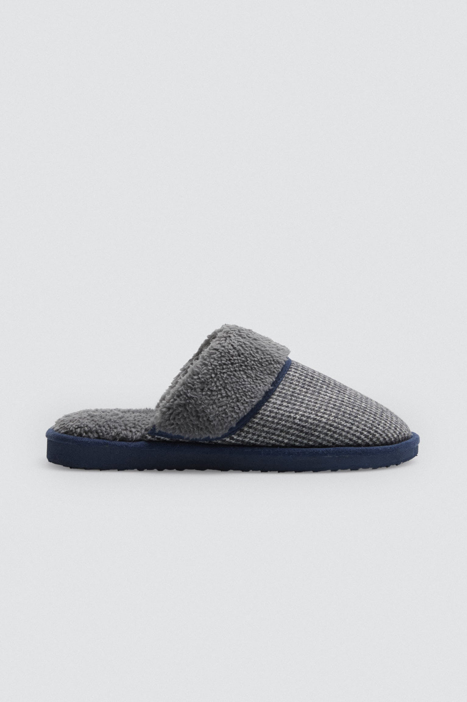 24079-1-zapatillas-de-casa-con-borreguito