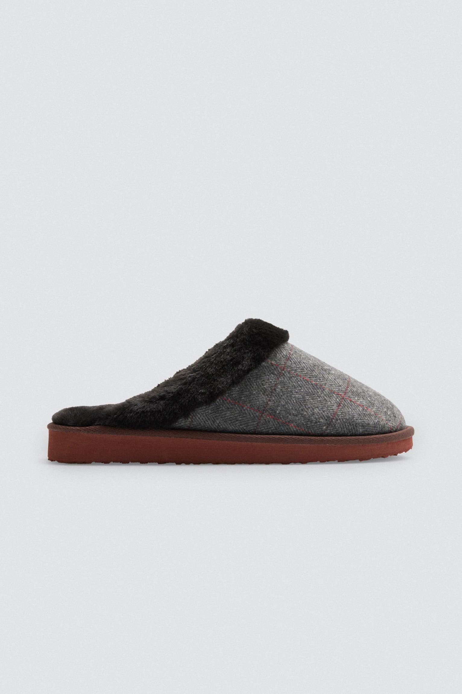 24080-1-zapatillas-de-casa-cuadros-con-pelo