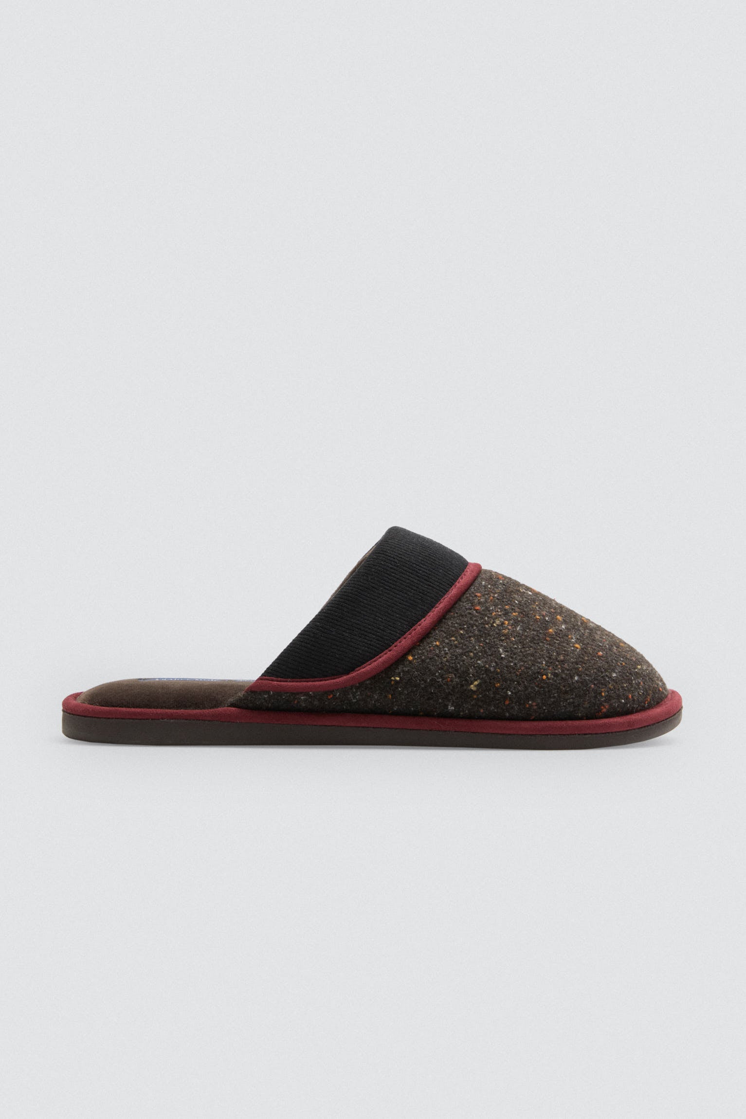 24083-1-zapatillas-de-casa-tejido-jaspeado