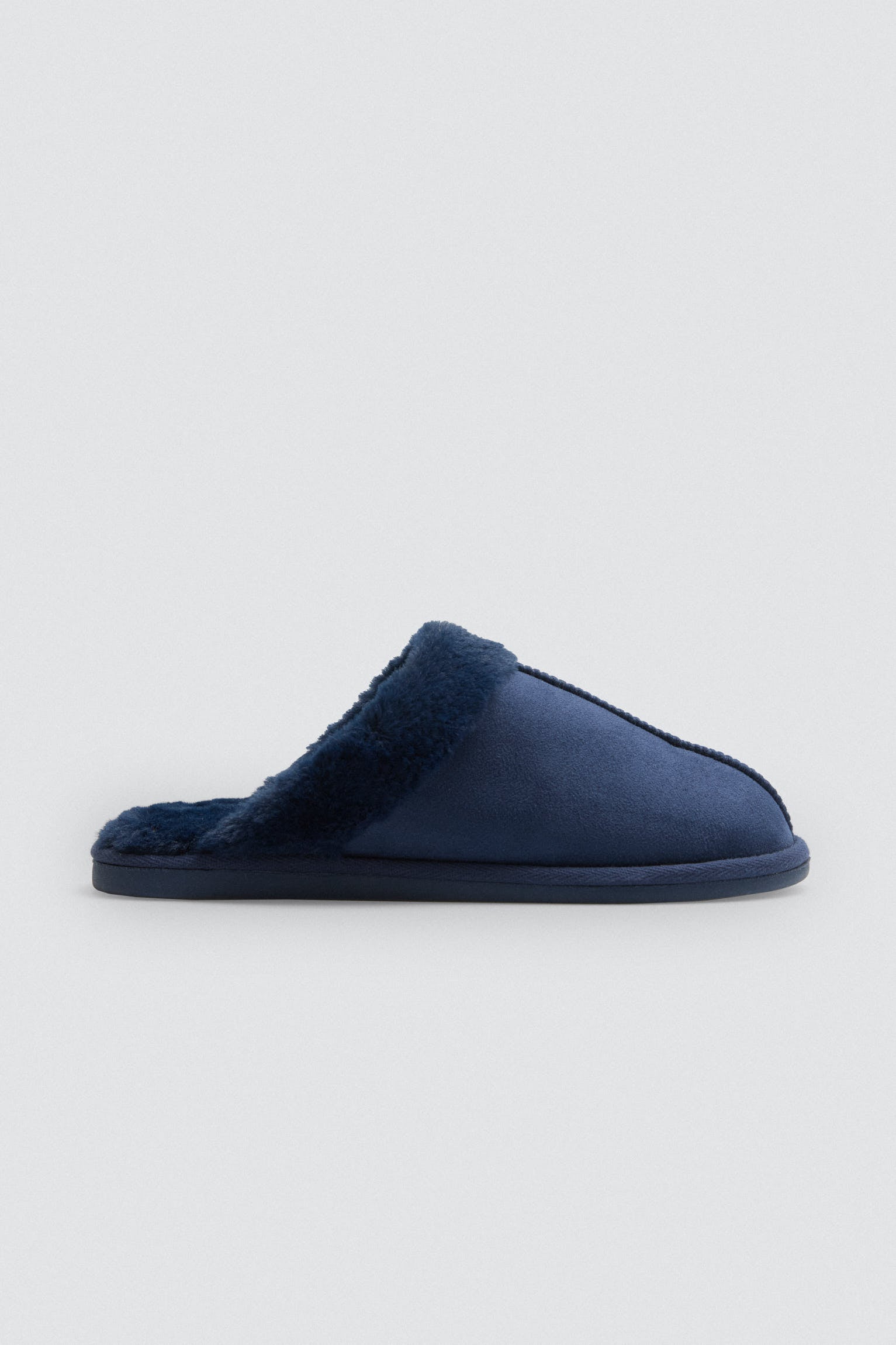 24089-1-zapatillas-basicas-con-pelo-marino