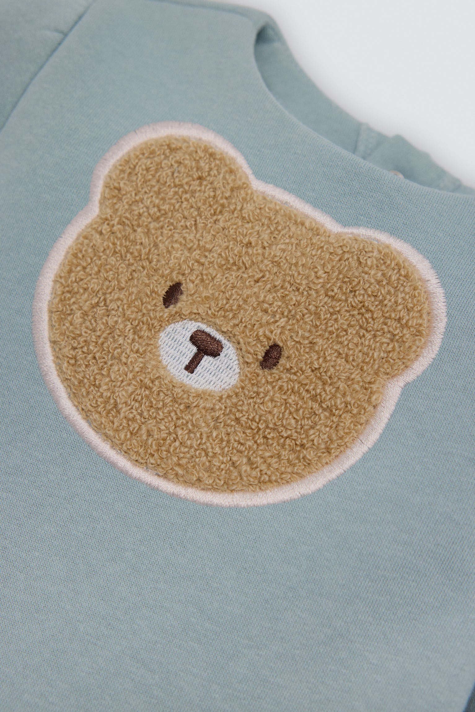 Vestido bebé manga larga detalle oso texturizado - Ysabel Mora