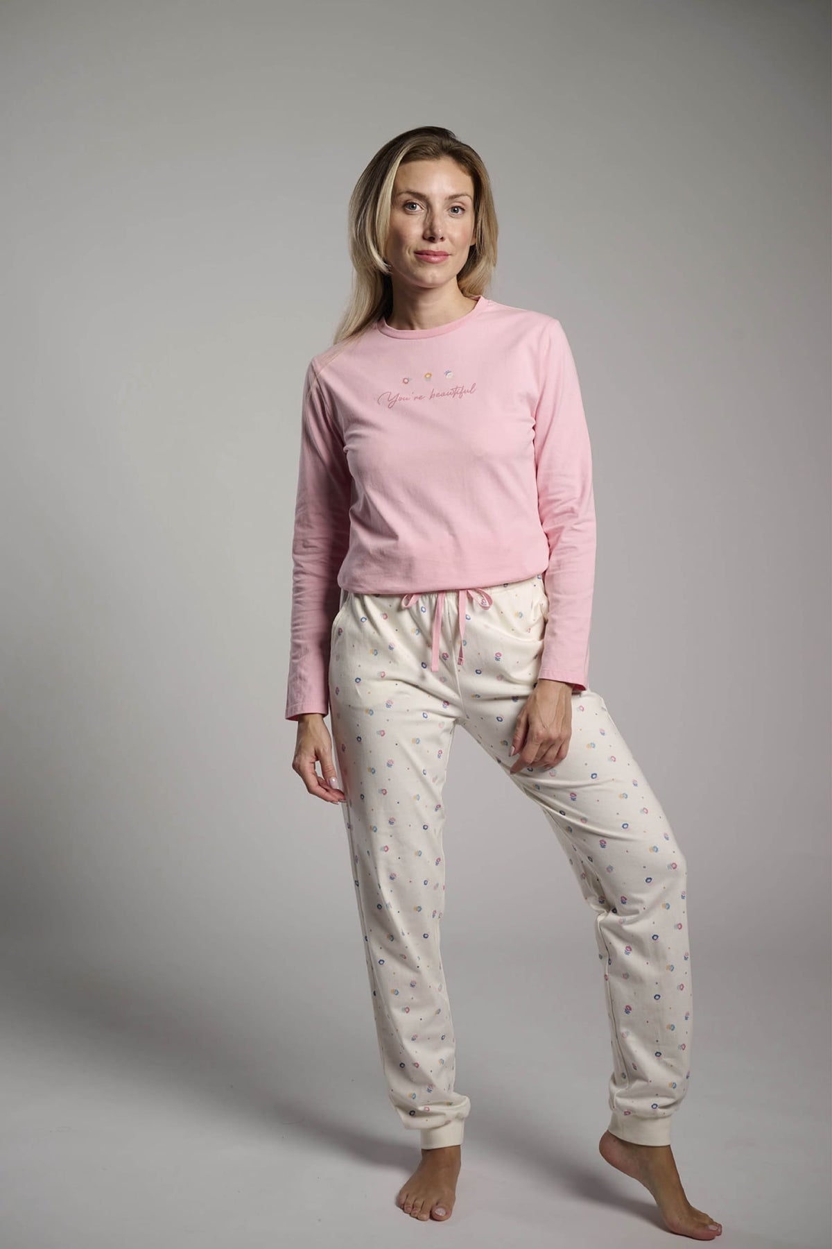 26217-pijama-largo-algodon-mujer-lunares-rosa-y-blanco