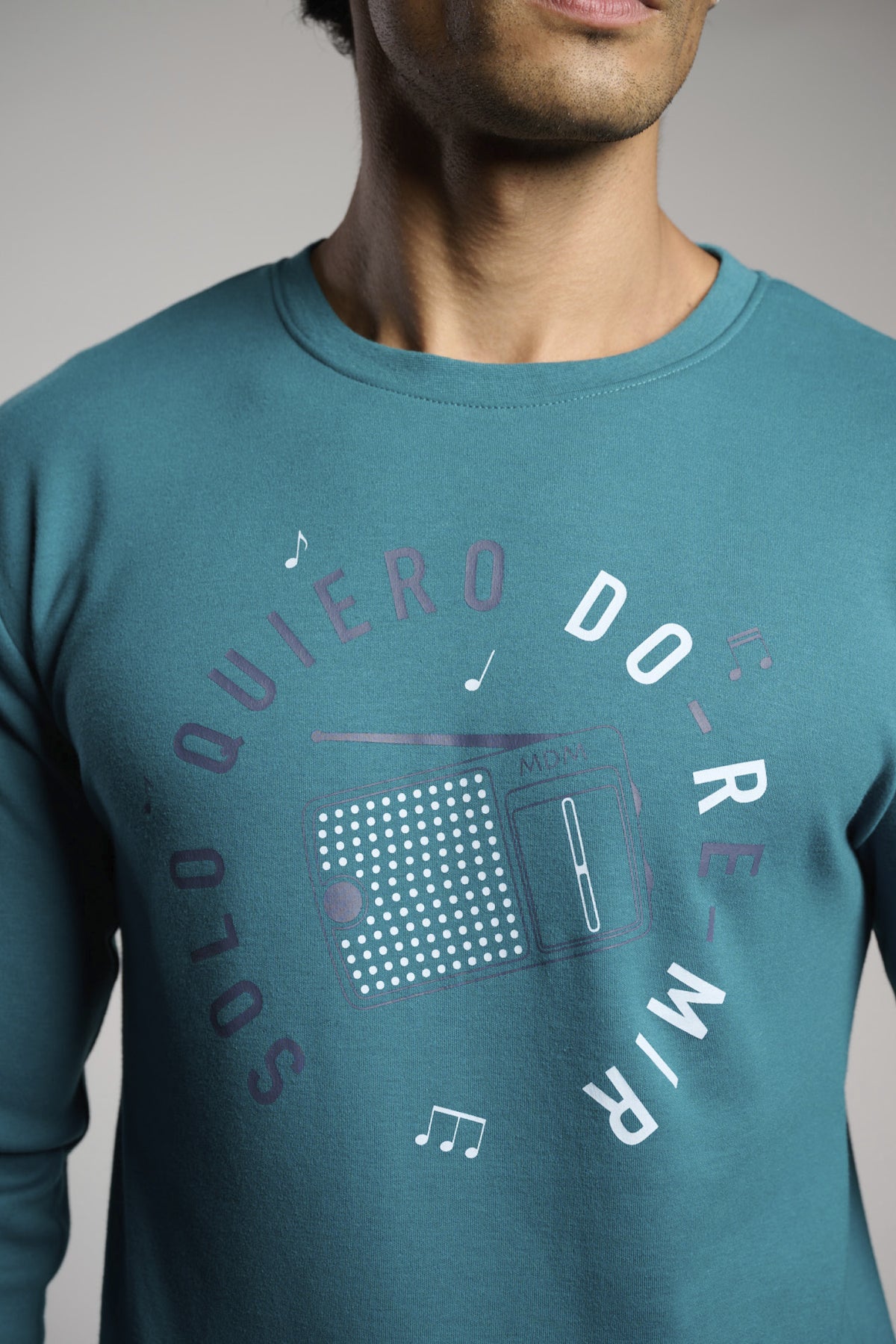 Pijama largo de hombre afelpado con estampado radio