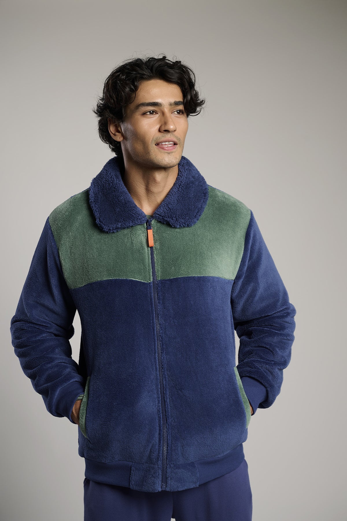 Bata corta polar borreguito y coralina hombre cierre cremallera bicolor