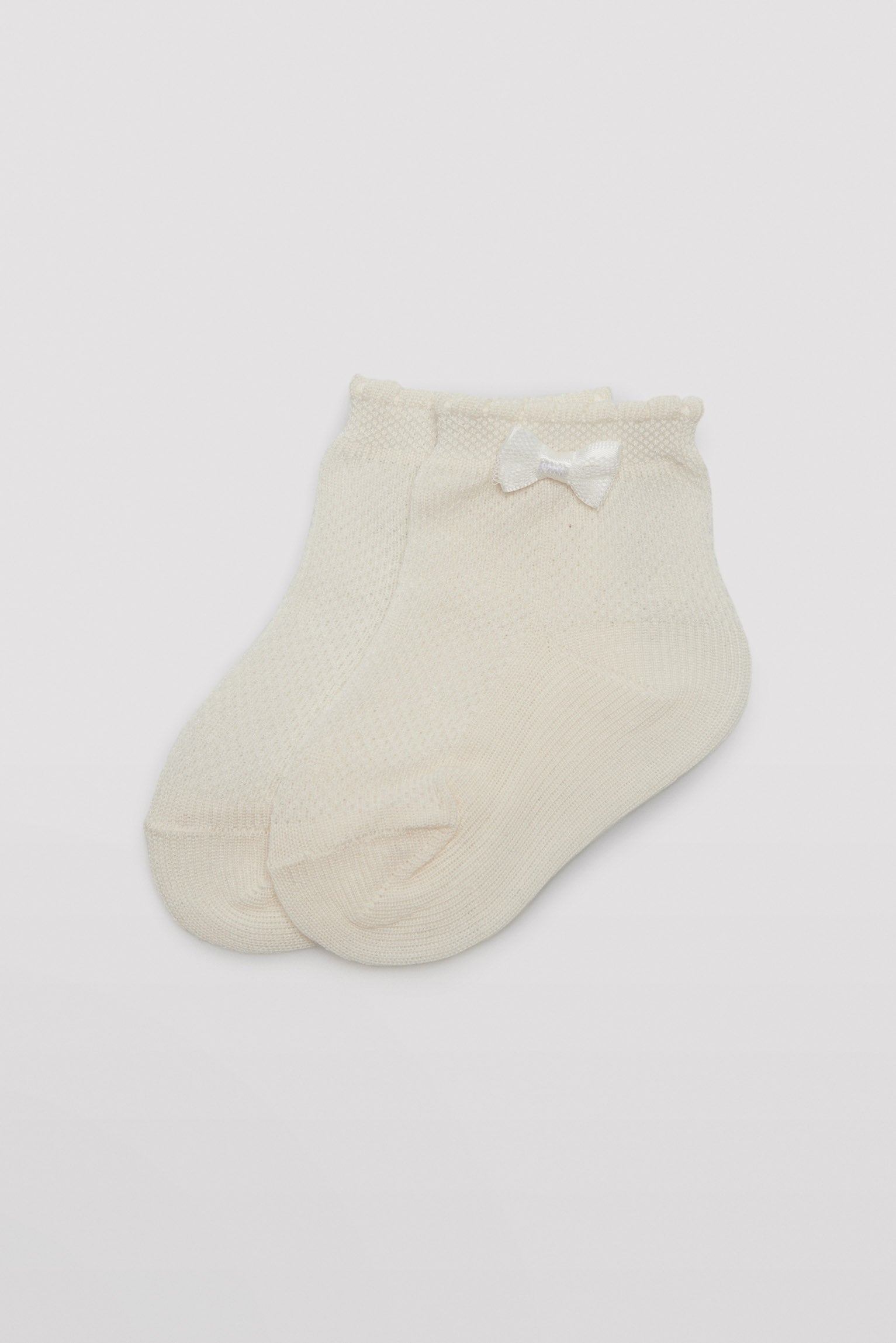 Children's ceremony socks with ivory bow