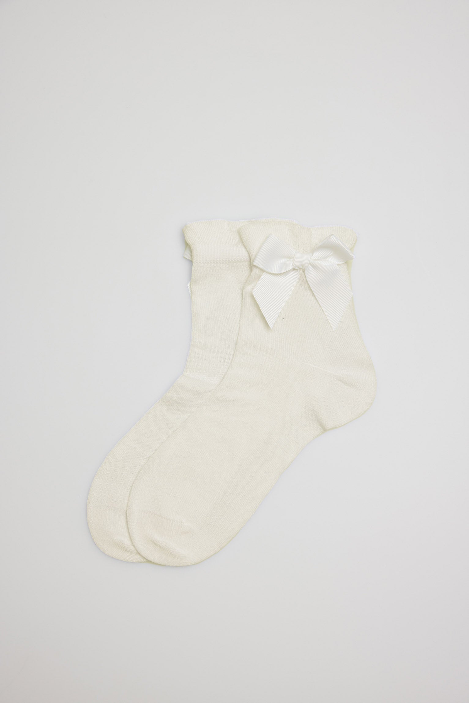 Children's bow ceremony socks in ivory