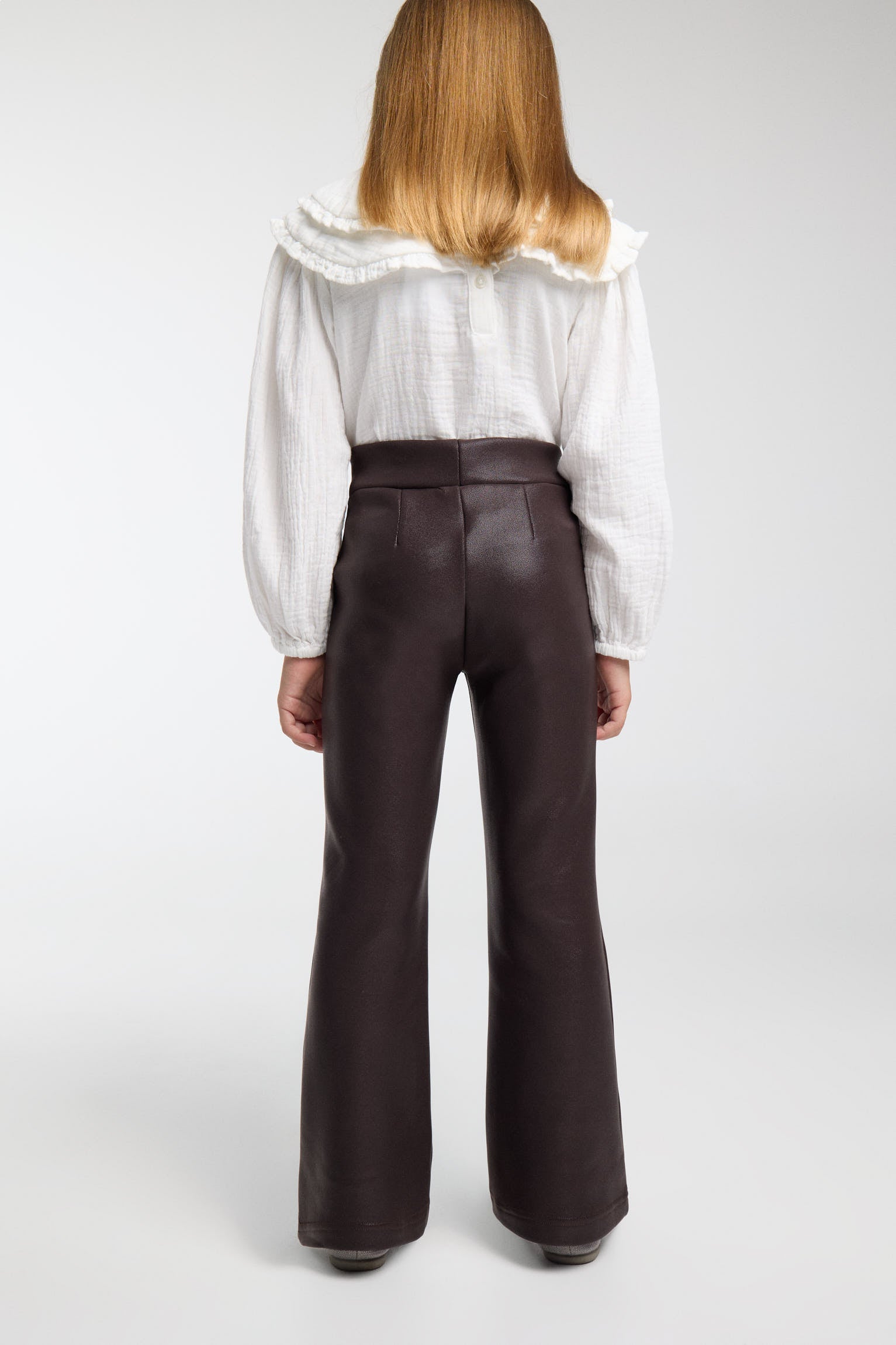 TÉRMICO Pantalón afelpado niña efecto piel flare chocolate