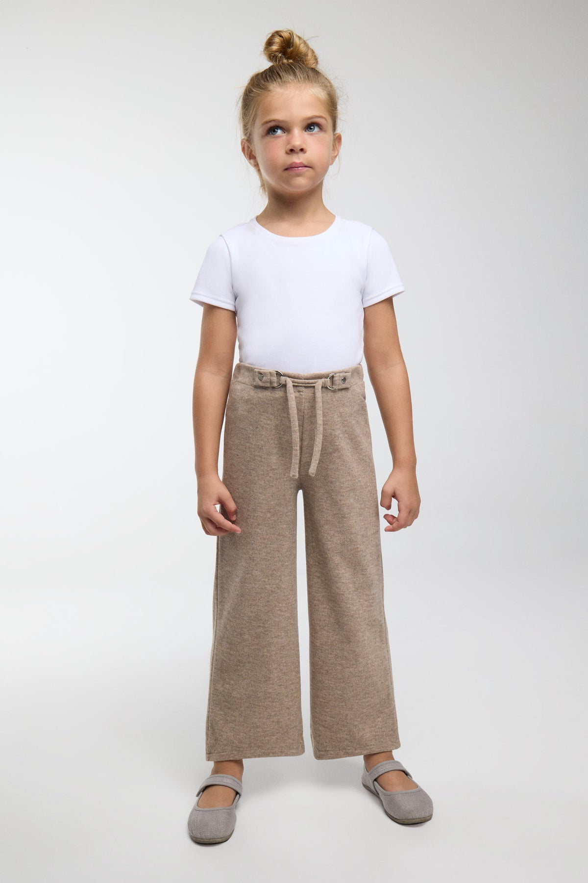 Pantalón ancho niña jaspeado marrón