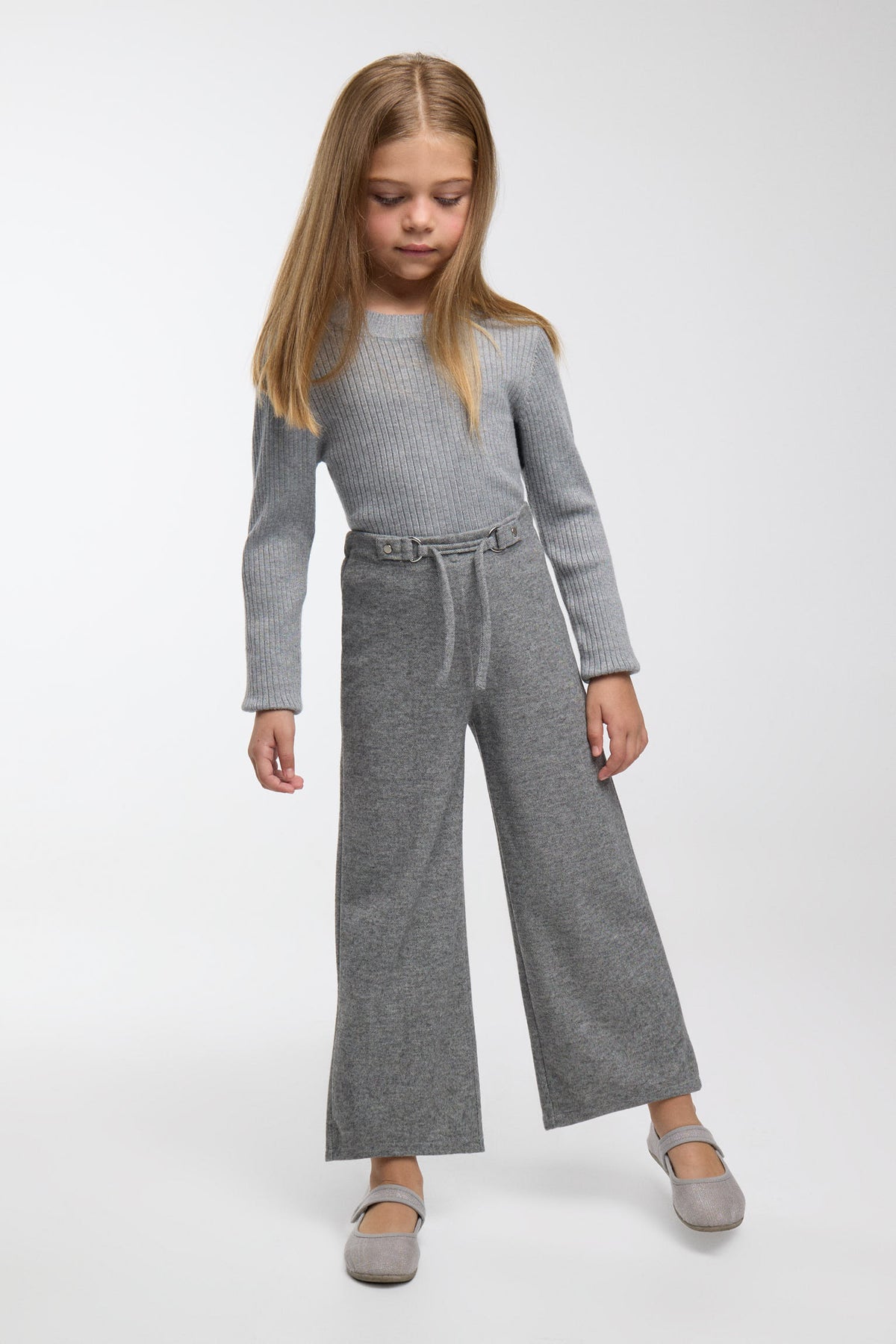 Pantalón ancho niña jaspeado gris melange