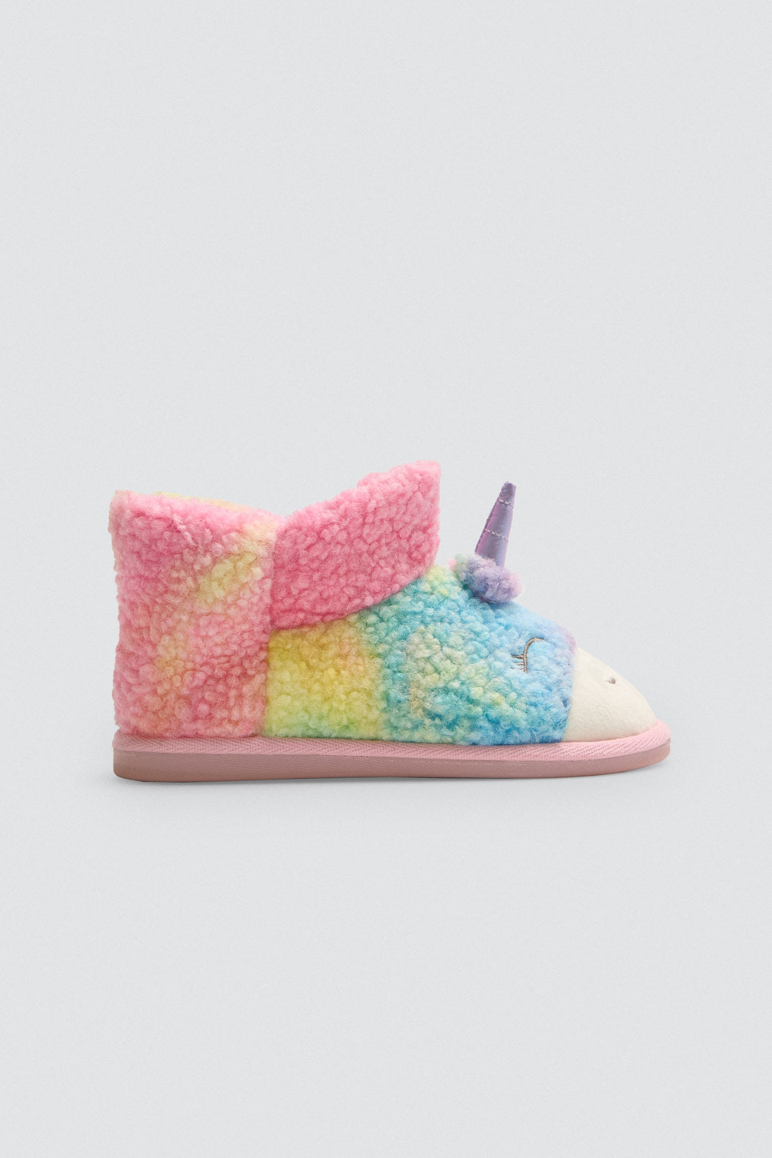34040-1-zapatillas-de-casa-infantil-unicornio-detalles-3d