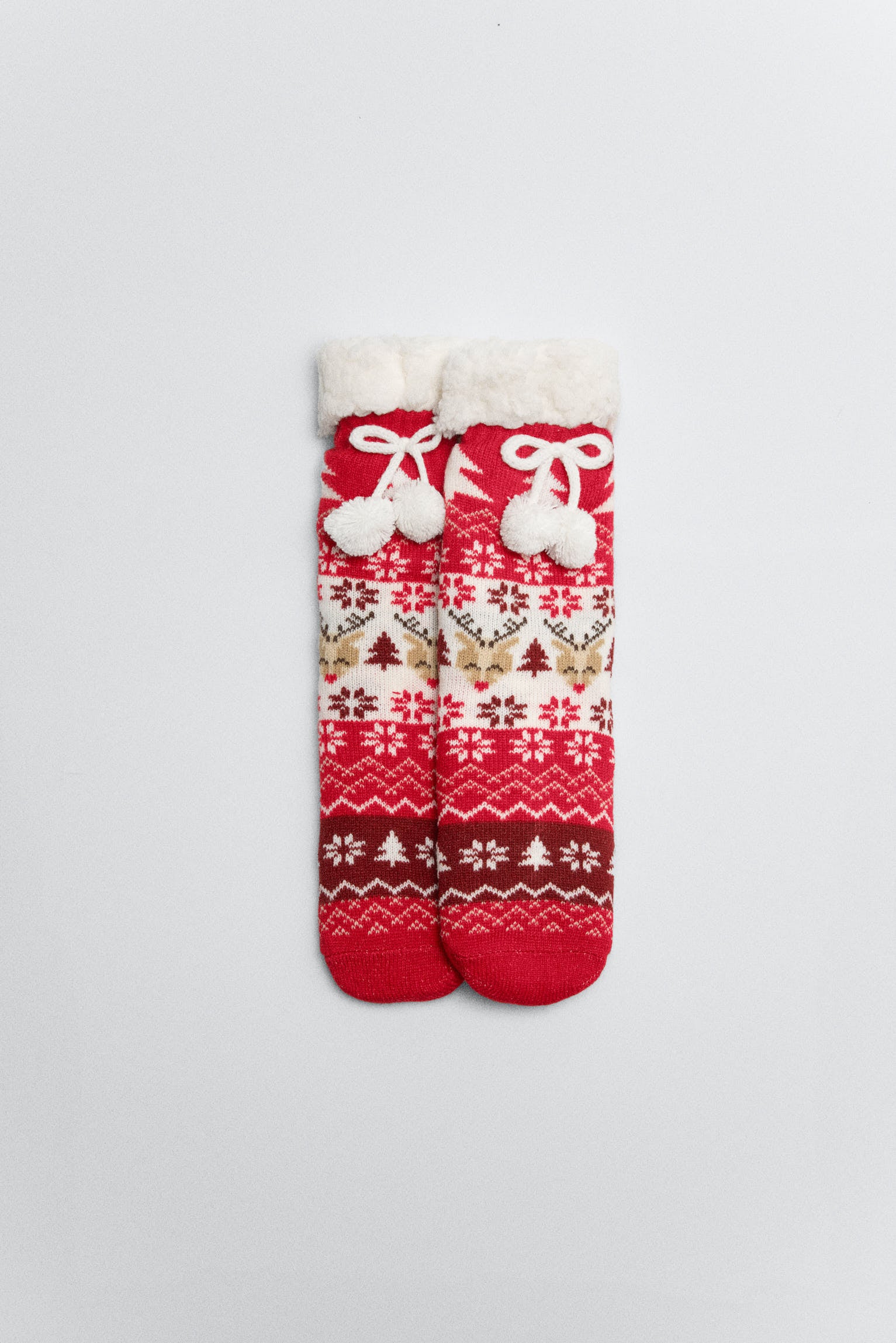 42284-1-calcetines-infantiles-borreguito-antideslizantes-navidad-ysabel-mora