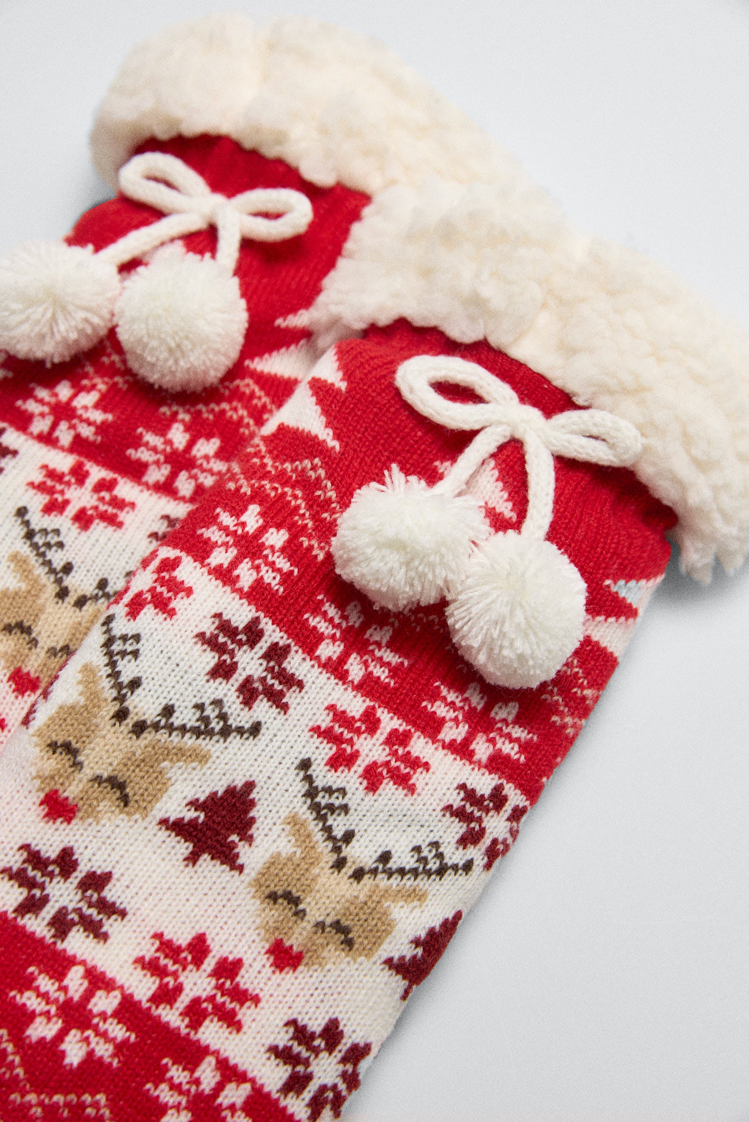 42284-2-calcetines-infantiles-borreguito-antideslizantes-navidad-ysabel-mora