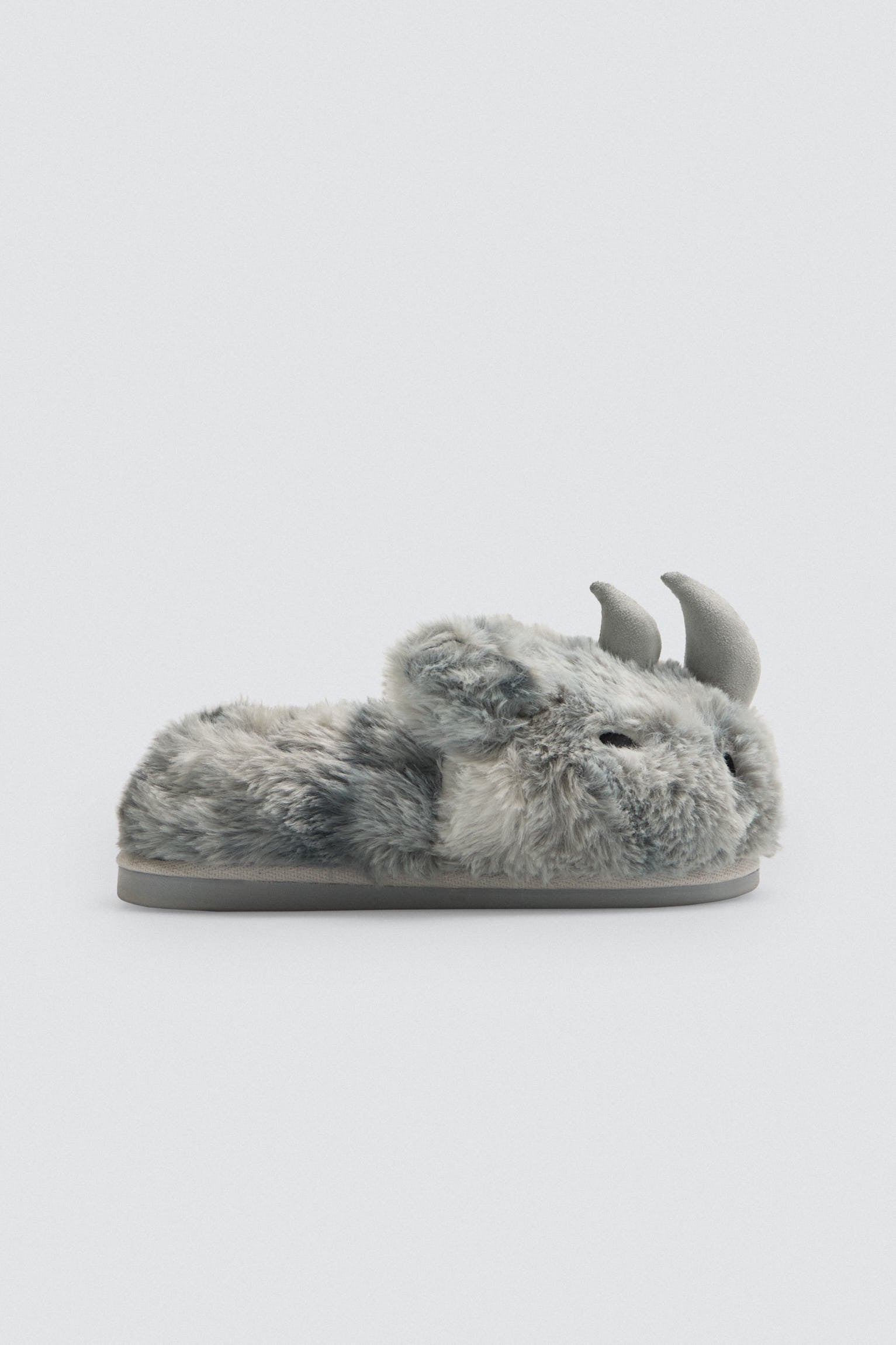 44044-1-zapatillas-de-casa-infantiles-rinoceronte-con-detalles-3d