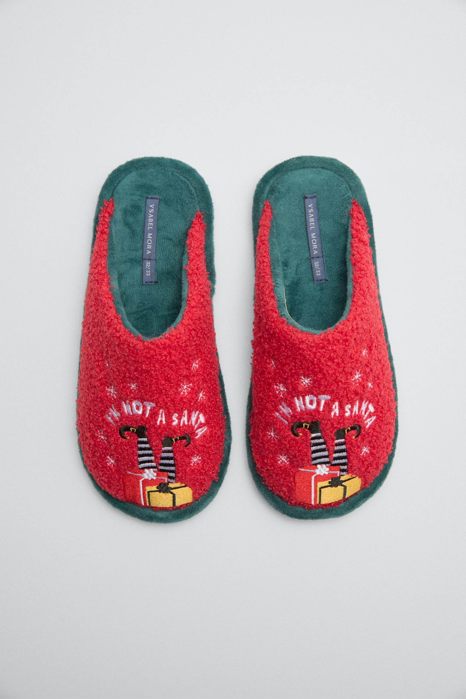 44050-2-zapatillas-casa-infantiles-navidad-i'm-not-a-santa-ysabel-mora
