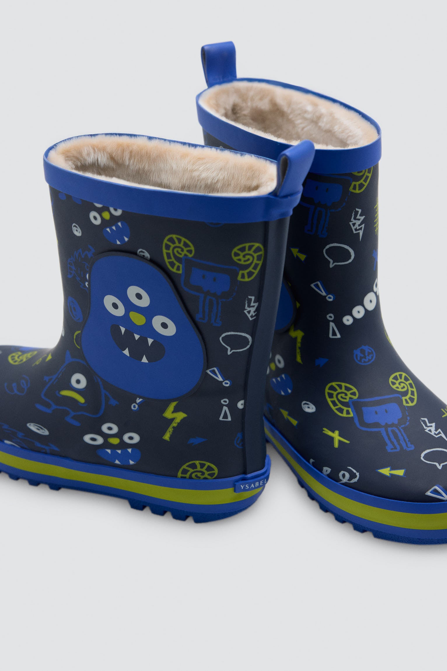 PREVENTA Botas de agua niño forro borreguito estampado monstruos
