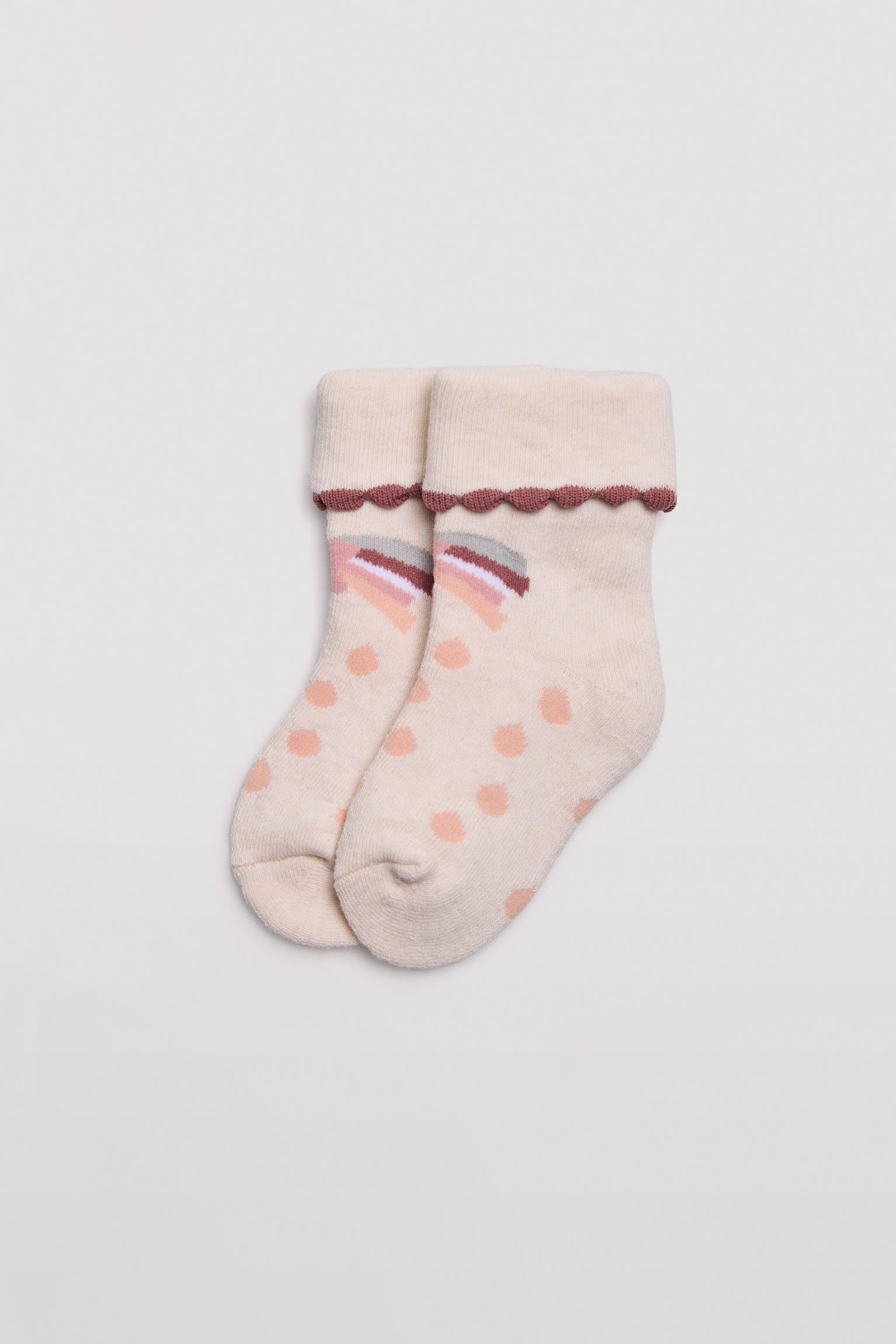 52840KIT-5-calcetines-bordes-bebe-ysabel-mora-multicolor
