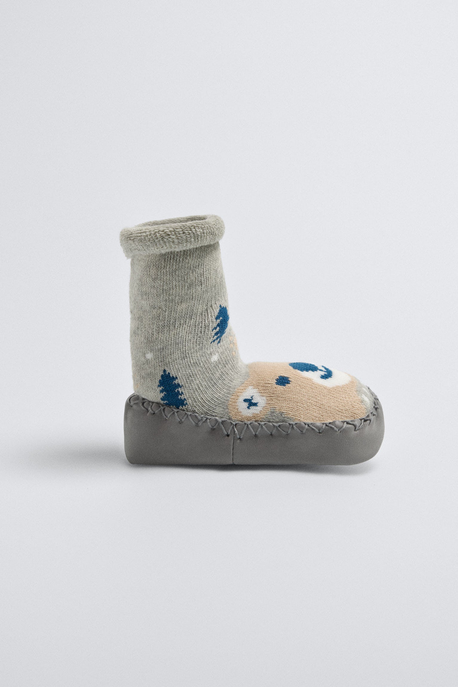 52883-3-calcetin-zapatilla-casa-termico-bebe-ysabel-mora