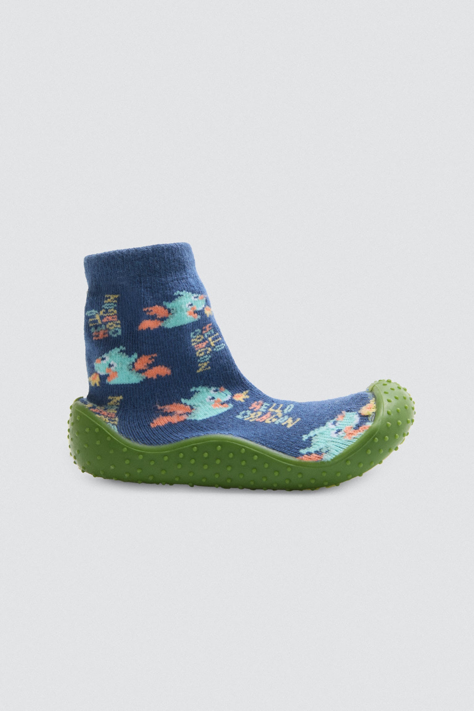 54041-1-zapatillas-calcetin-estampado-dragones