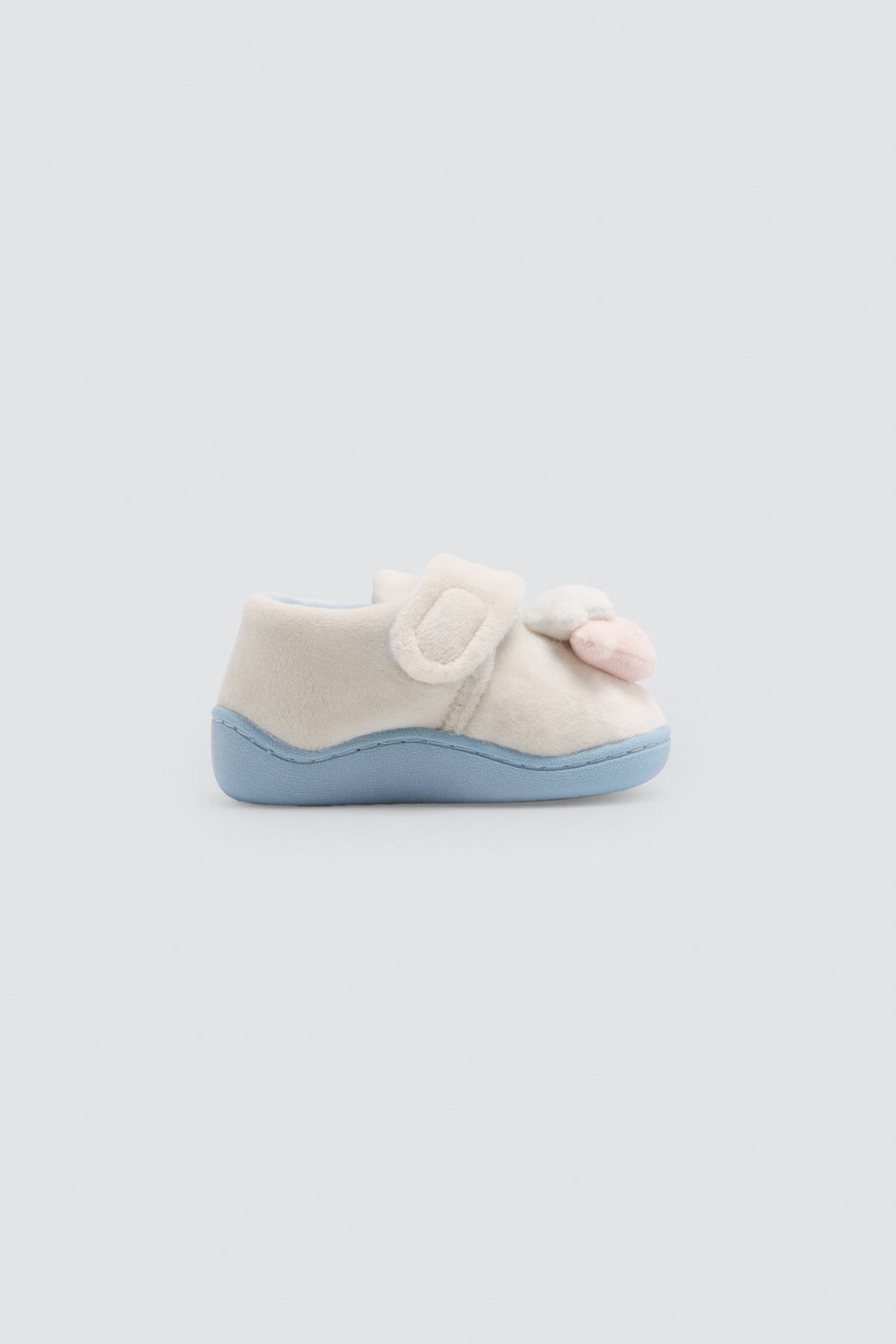 Zapatillas de casa bebé cerradas con oveja 3D