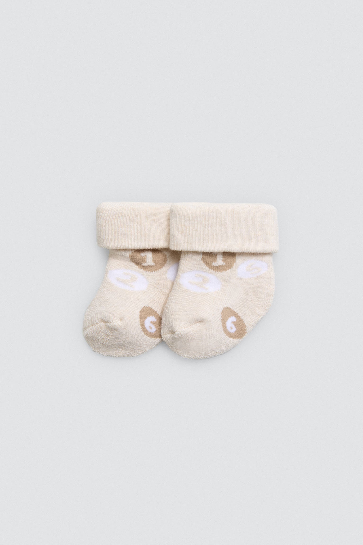 62826KIT-8-pack-calcetines-termicos-bebe-recien-nacido-ysabel-mora