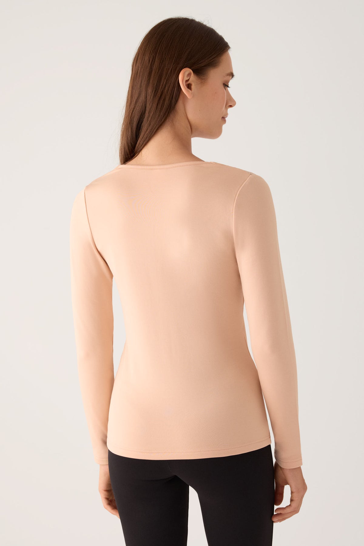 TÉRMICO Camiseta mujer manga larga escote V con encaje nude