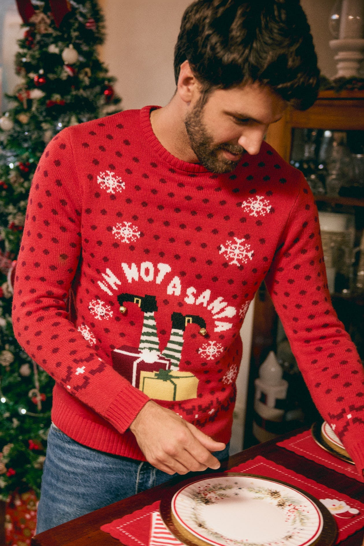 70111-0-editorial-jersey-navidad-hombre-estampado-not-a-santa-ysabel-mora