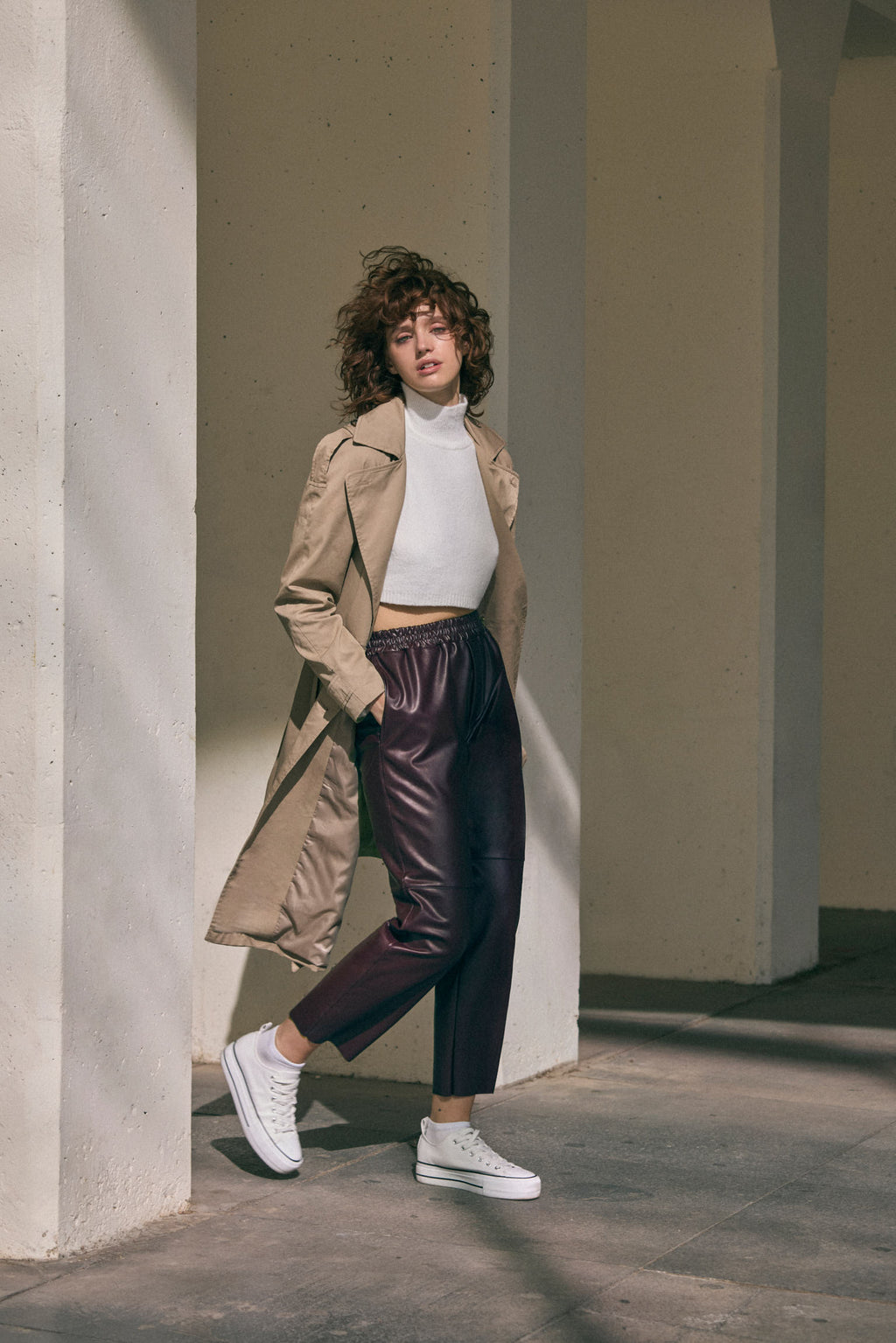 Efecto Piel Pantalon Polipiel Marron Mujer Bershka Jogger Efecto