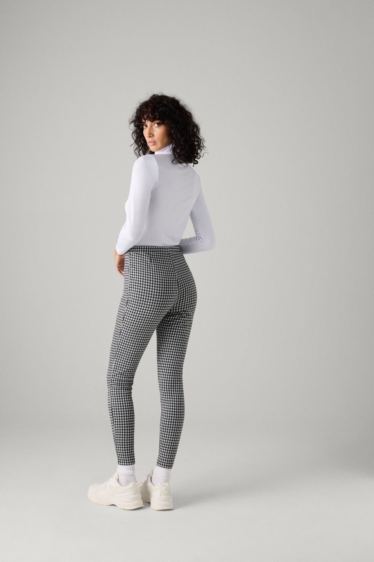 Pantalon Vestir Pantalon Gris De Cuadros Mujer Outfit Con Leggings