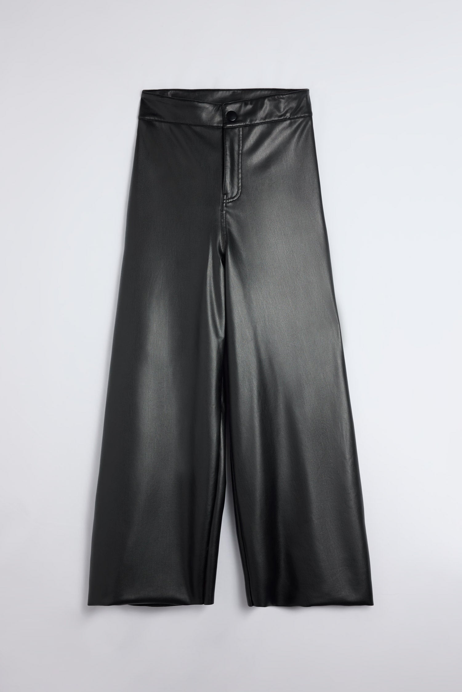 70444-7-pantalon-efecto-piel-wide-negro