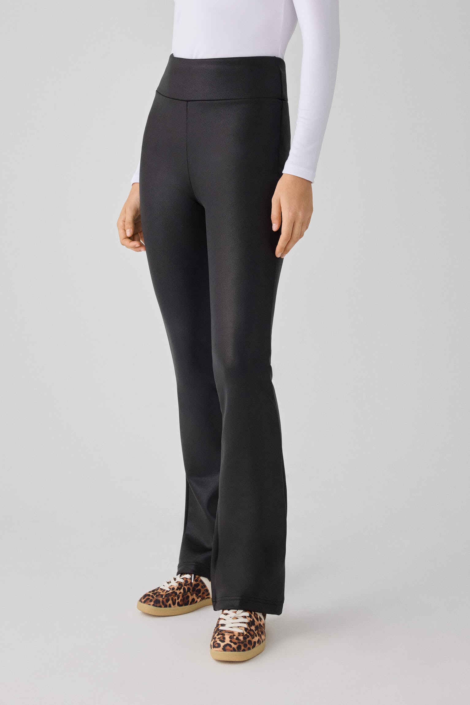 70466-negro-leggings-mujer-termico-acampanados-efecto-piel-negros