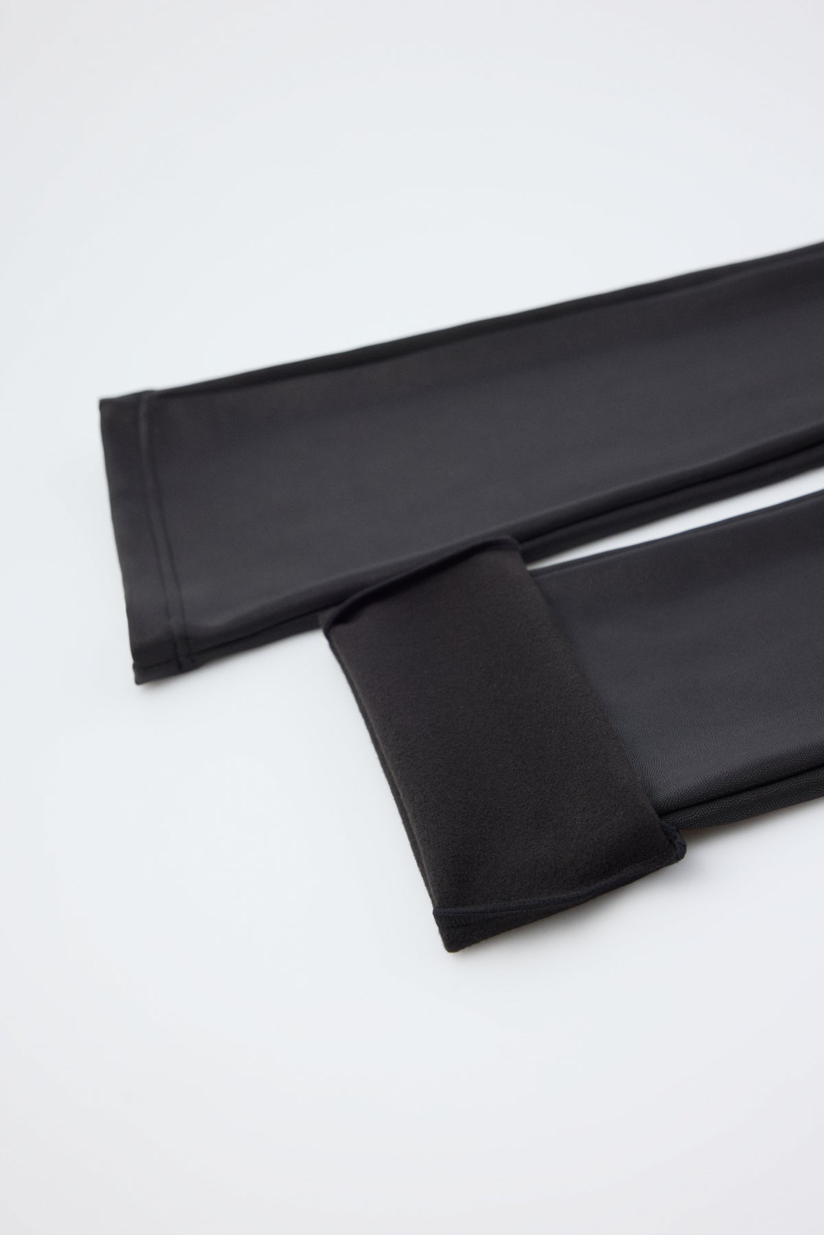 TÉRMICO Leggings efecto piel acampanados negro