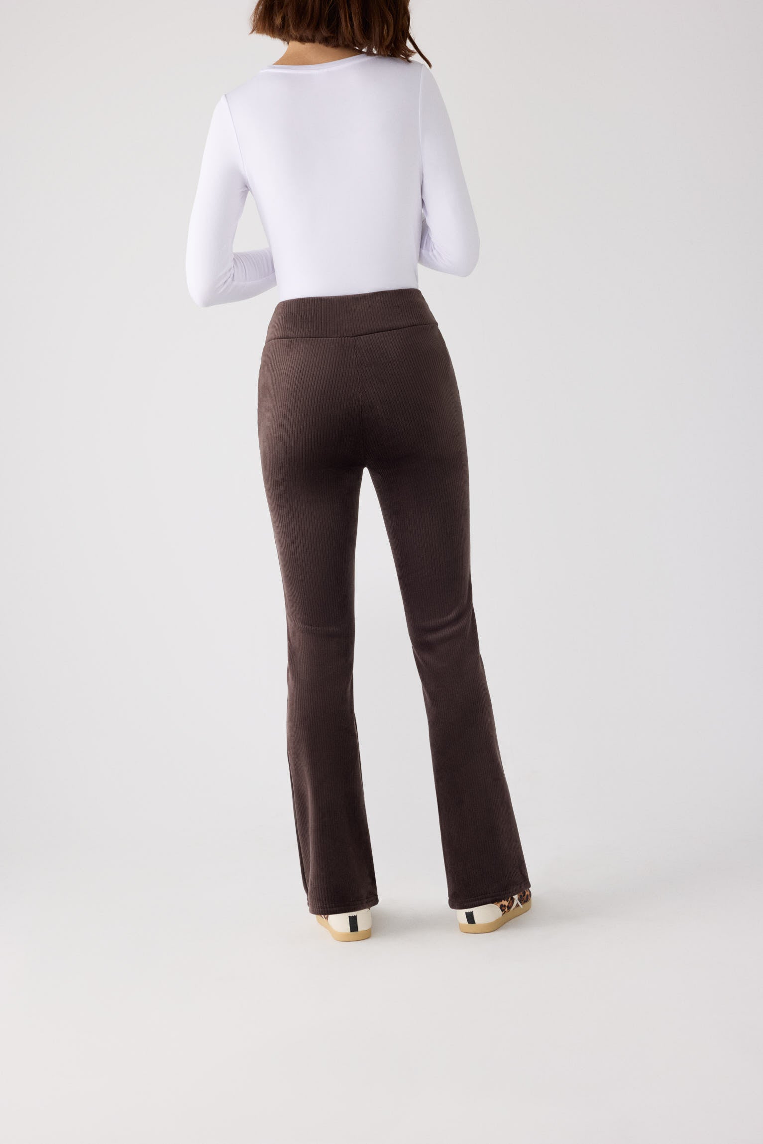 70484-dark-chocolate-leggings-mujer-termico-acampanados-ultra-calidos-marron-chocolate