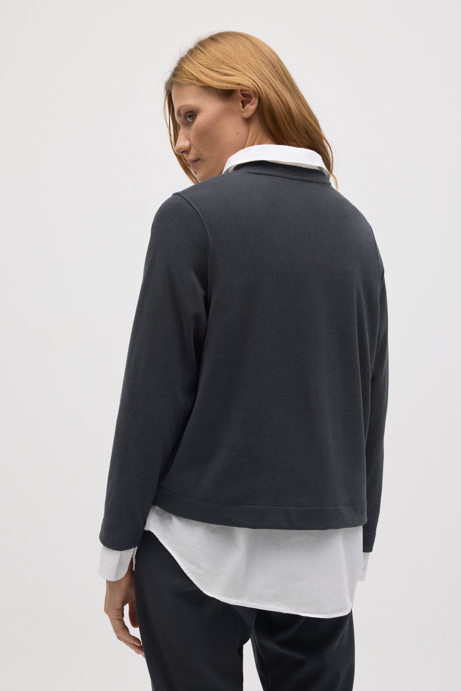 70667-3-jersey-calido-cuello-redondo-con-textura-marengo