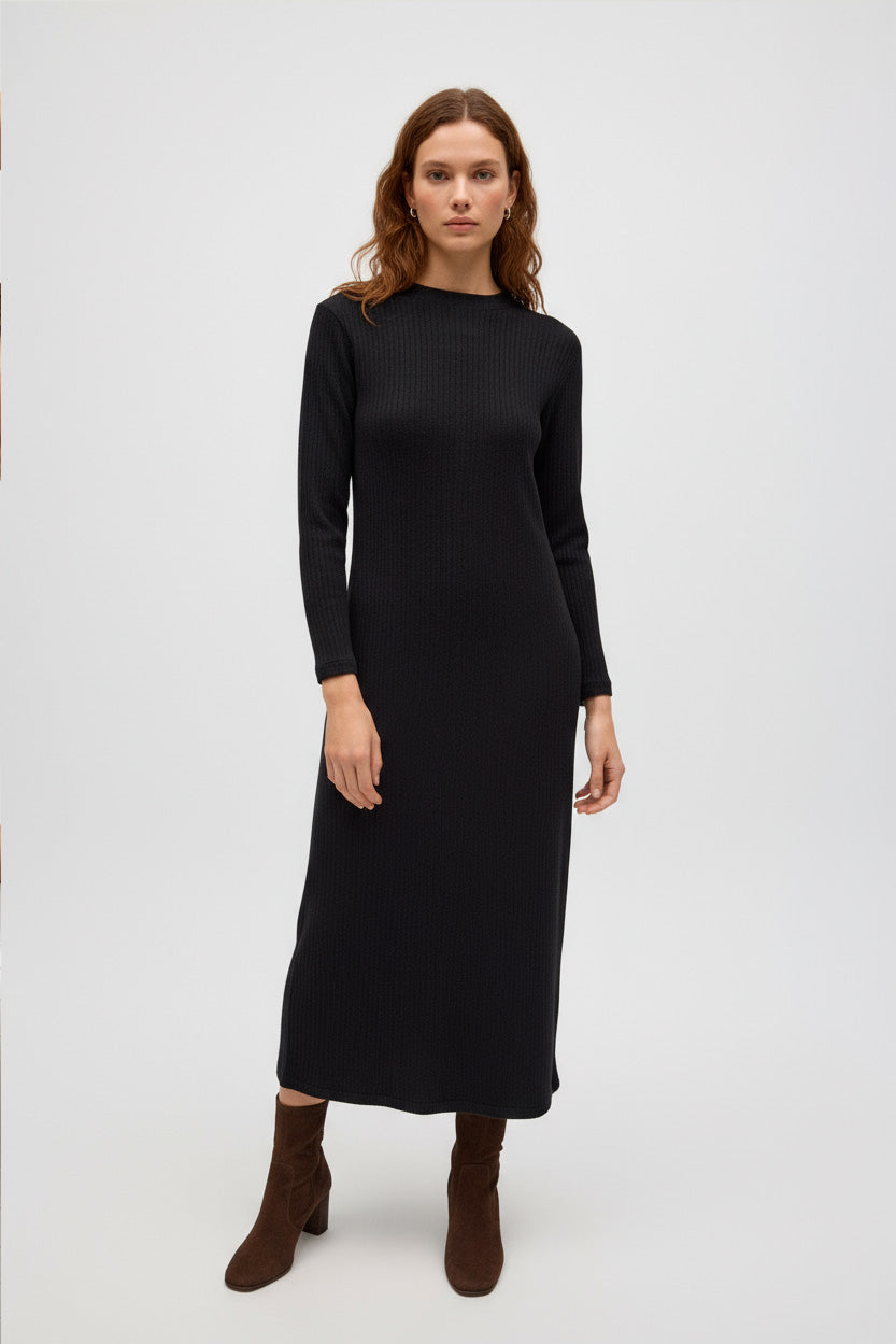 Vestido largo punto canalé negro