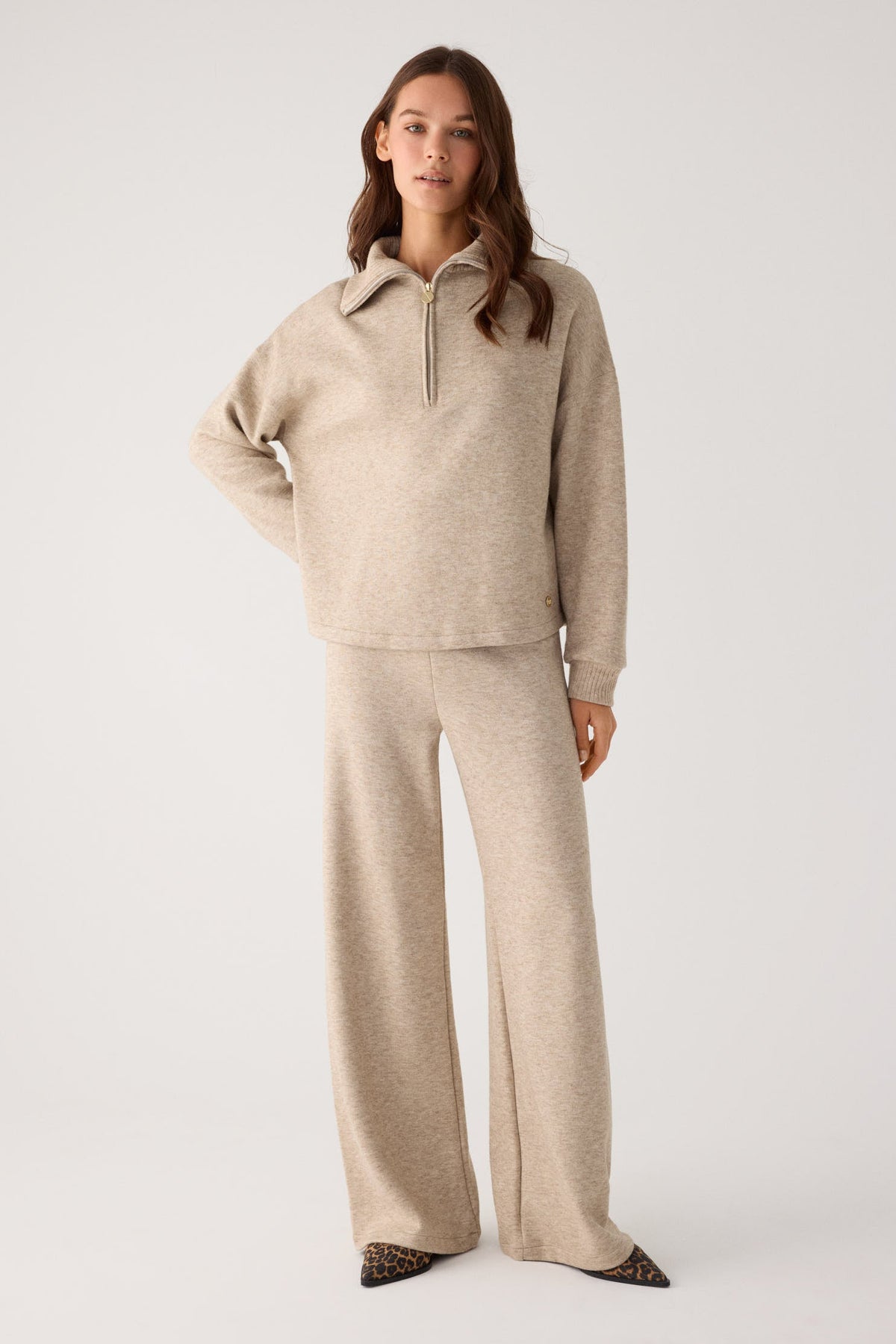 70727-melange-beige-pantalones-comodos-anchos-calidos-tiro-alto-beige