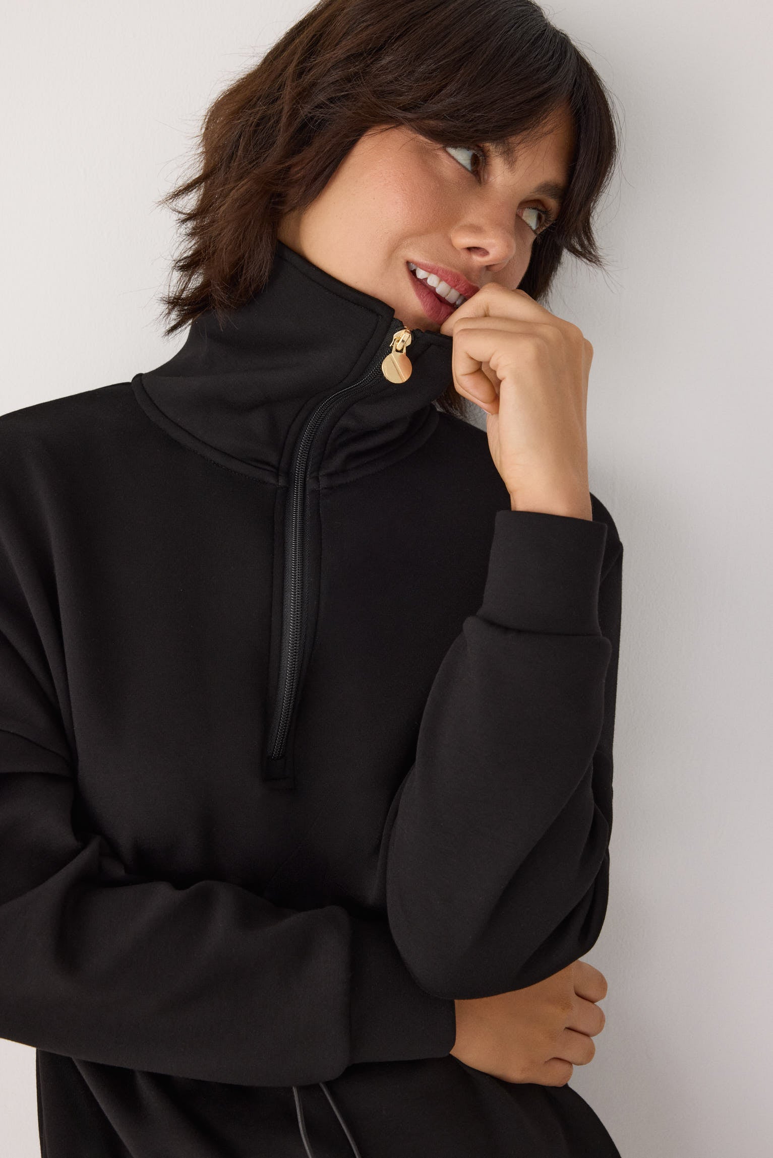 70741-black-jersey-comodo-afelpado-cremallera-cintura-ajustable-negro