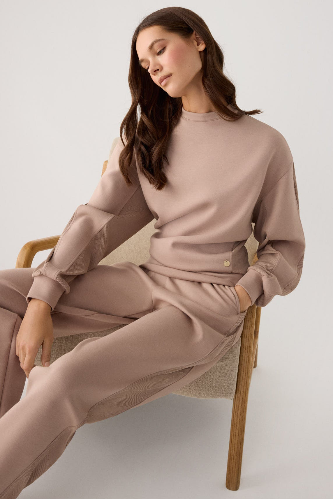70746-taupe-sudadera-afelpada-canale-cuello-redondo-beige