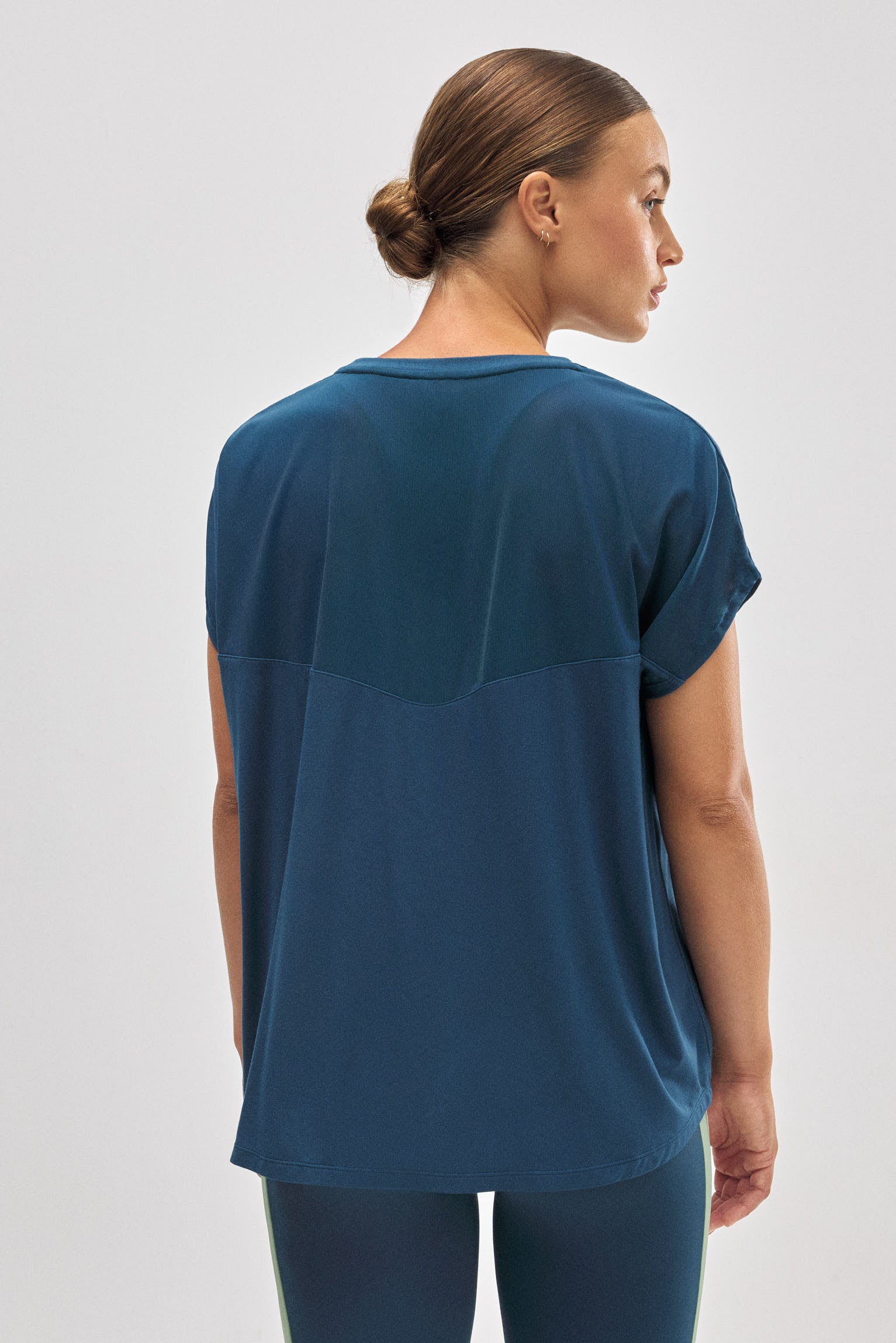 70832-2-camiseta-deportiva-manga-corta-azul