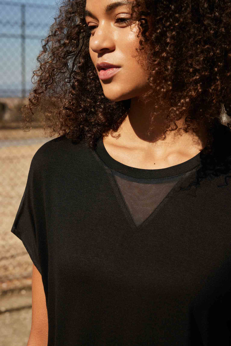 70832-2-camiseta-deportiva-fluida-mujer-ysabel-mora - Negro