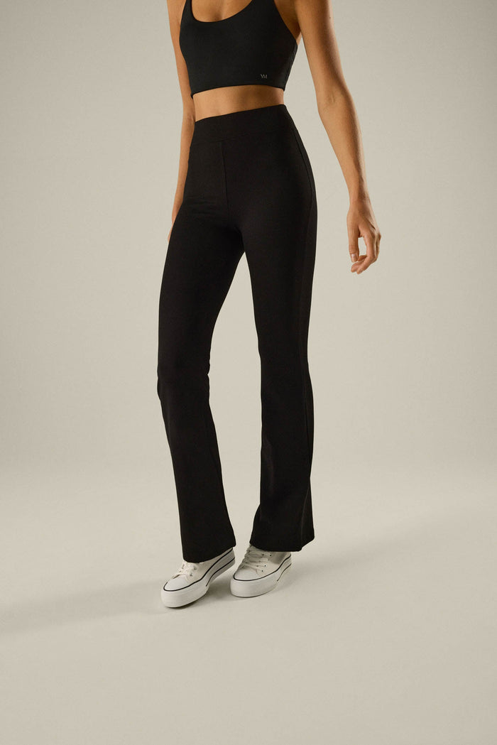 Leggings esportivos estilo flare
