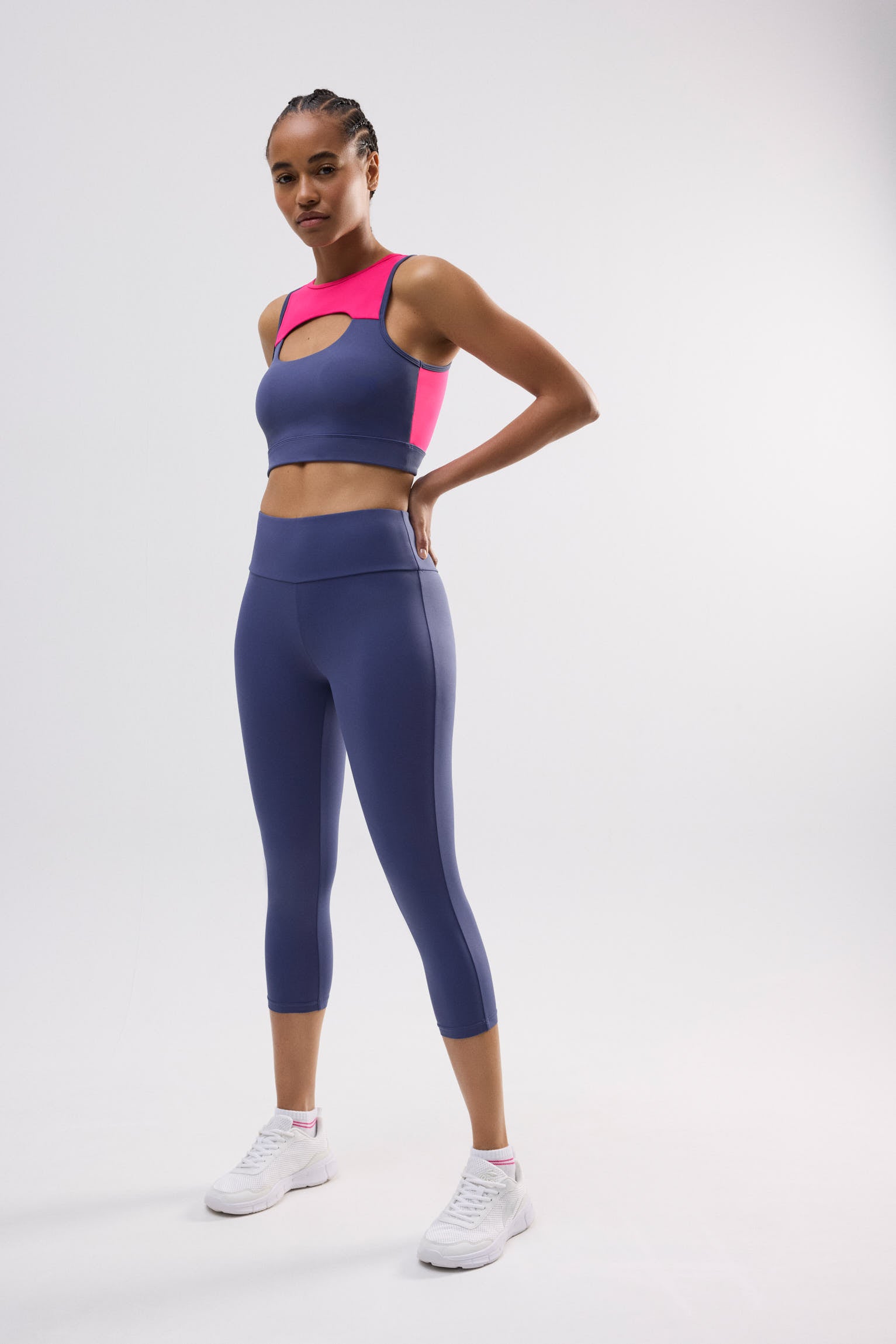 70905-2-leggings-deportivo-capri-mujer-ysabel-mora-marino