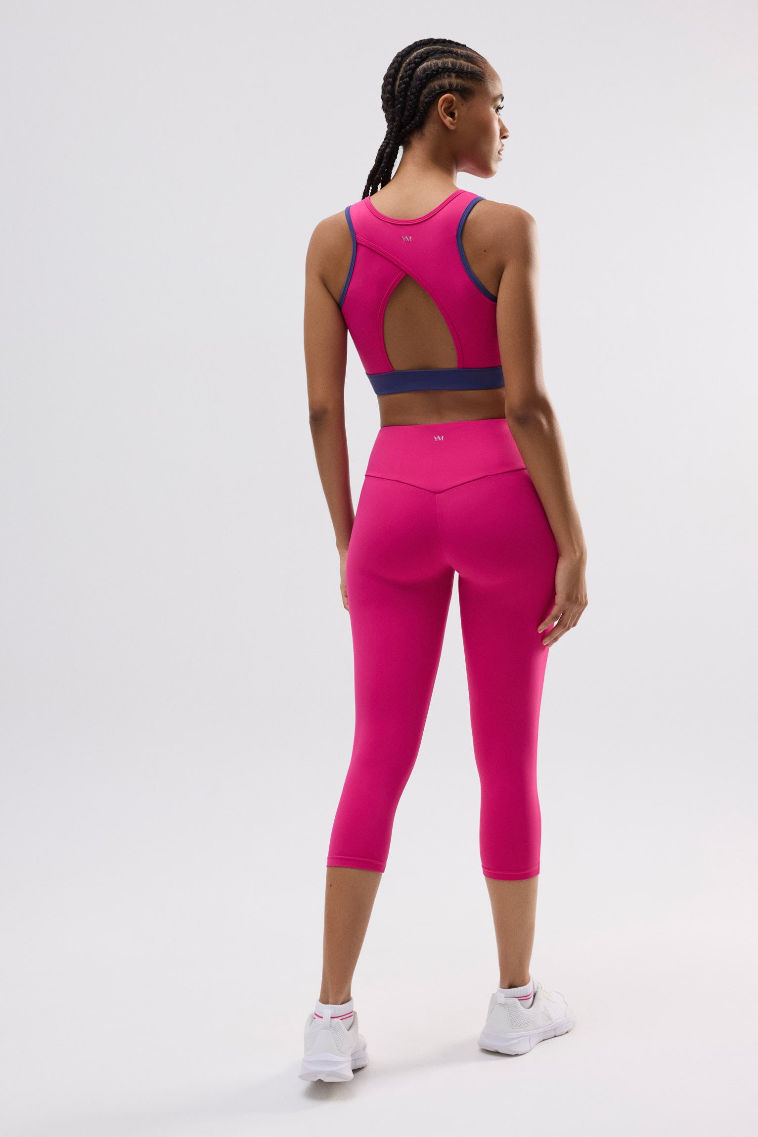 70905-96-leggings-deportivo-capri-mujer-ysabel-mora-fucsia