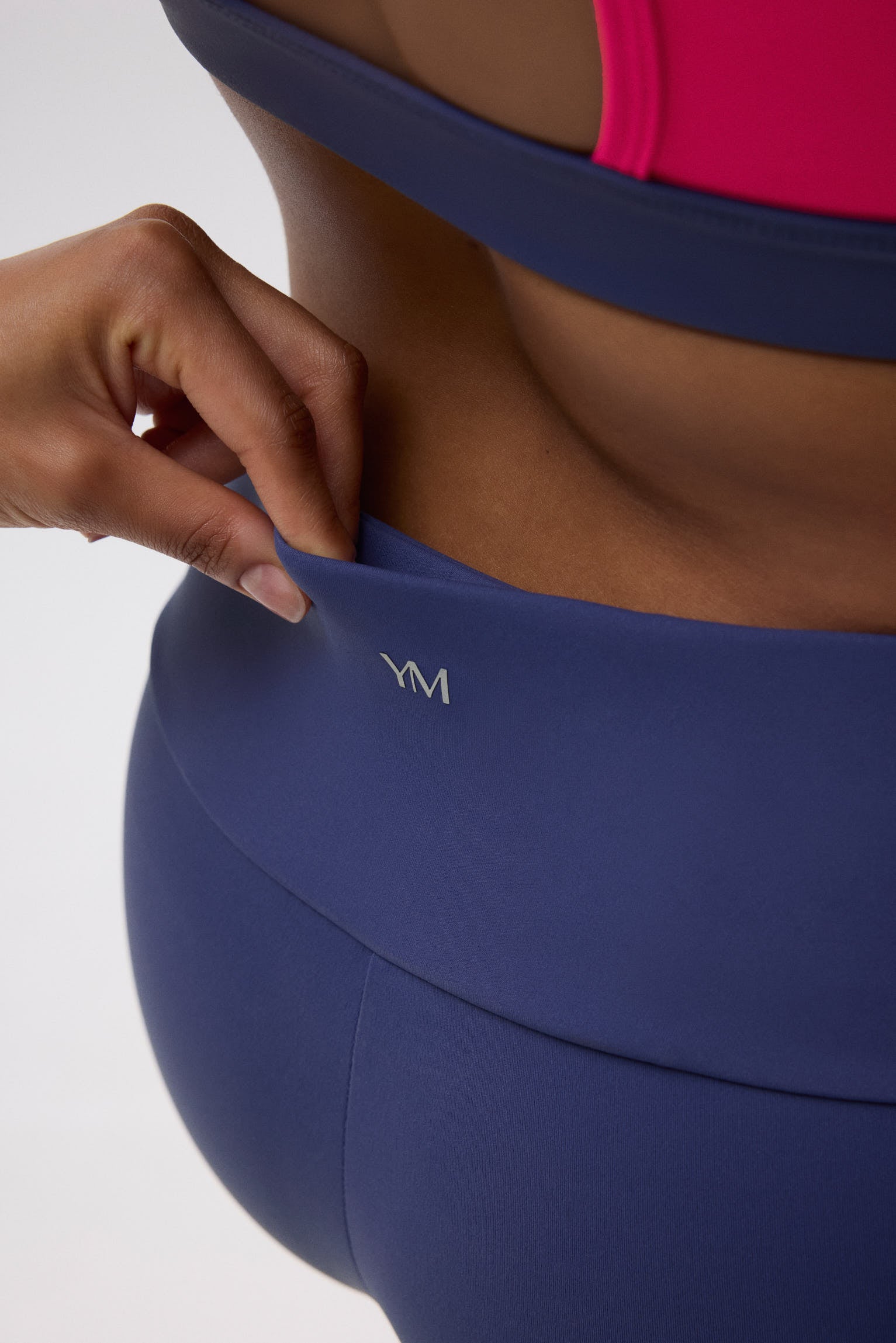 70909-5-leggings-largos-color-block-deporte-ysabel-mora-marino