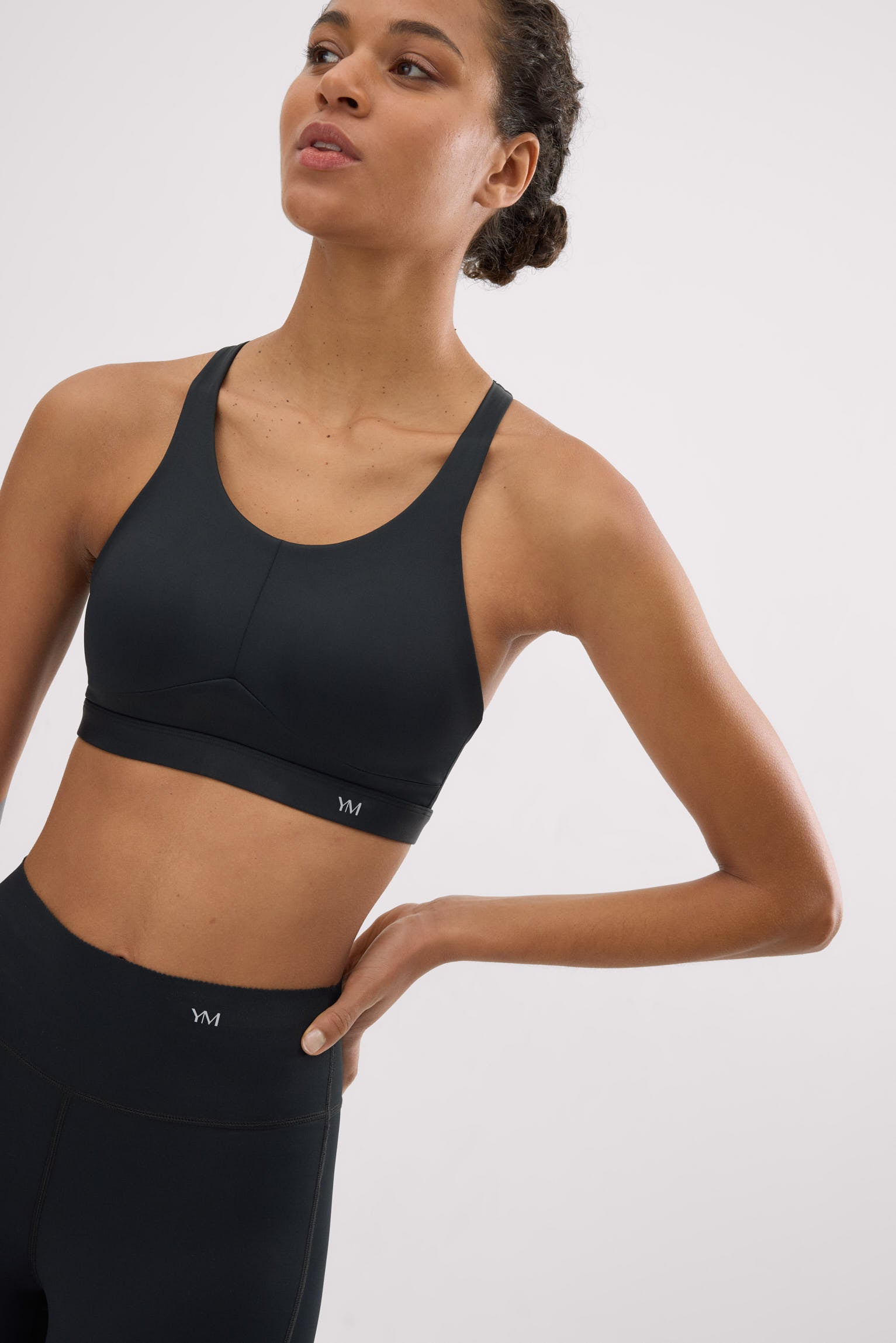 Sujetador deportivo Compressive alto impacto tirantes regulables negro