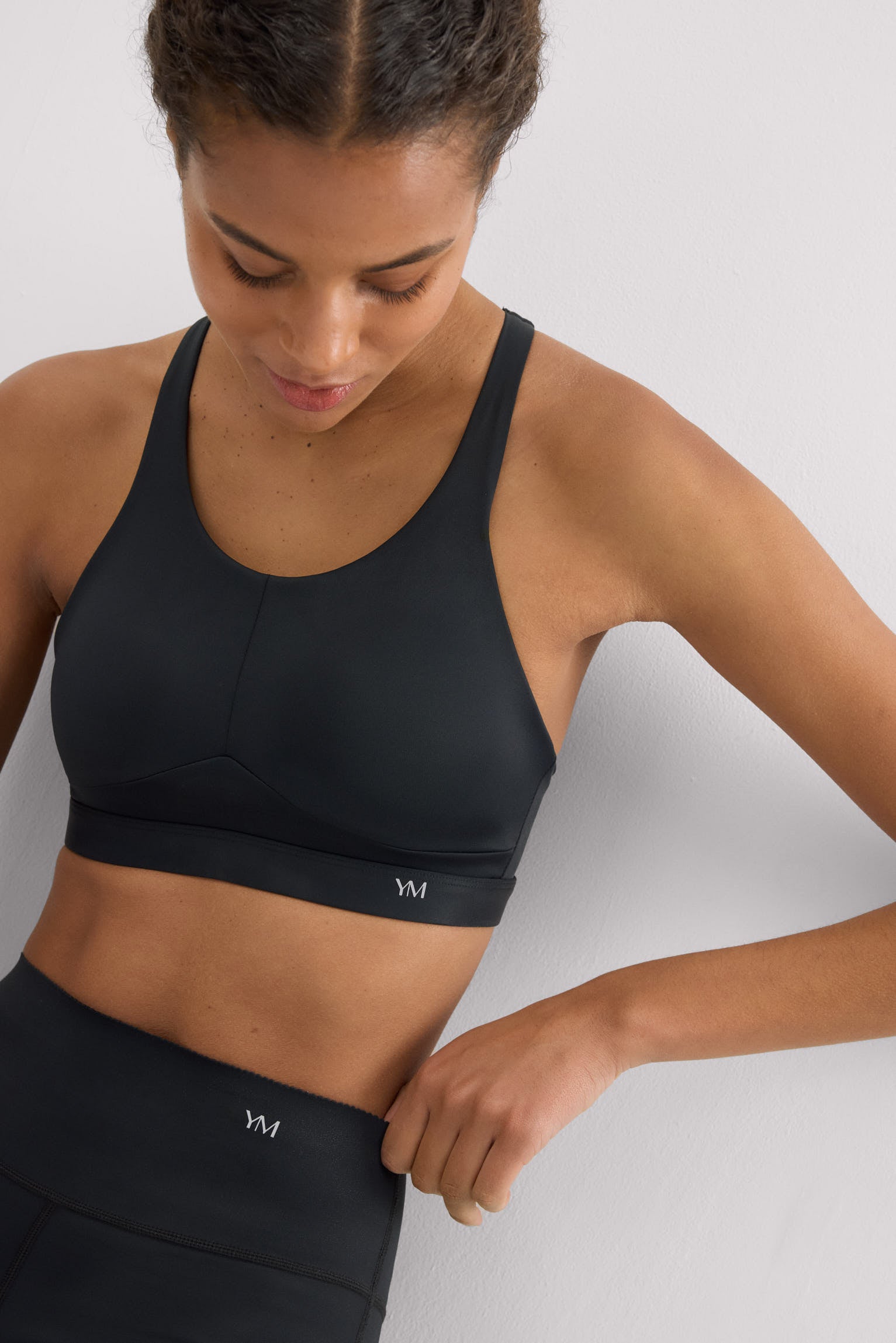 Sujetador deportivo Compressive alto impacto tirantes regulables negro