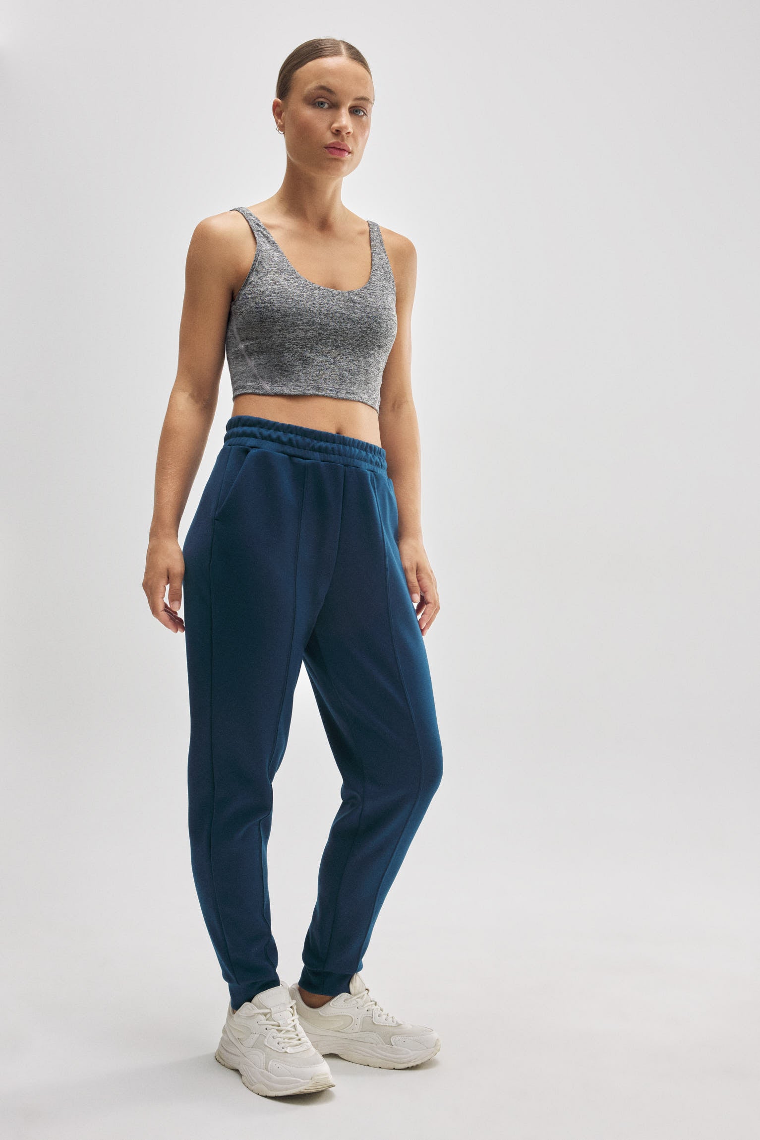 70940-3-pantalon-jogger-deportivo-con-bolsillos-azul
